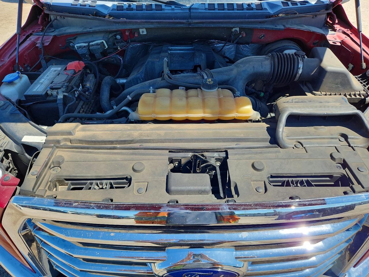 2015 Ford F150 Supercrew Красный vin: 1FTEW1CP1FKE96636