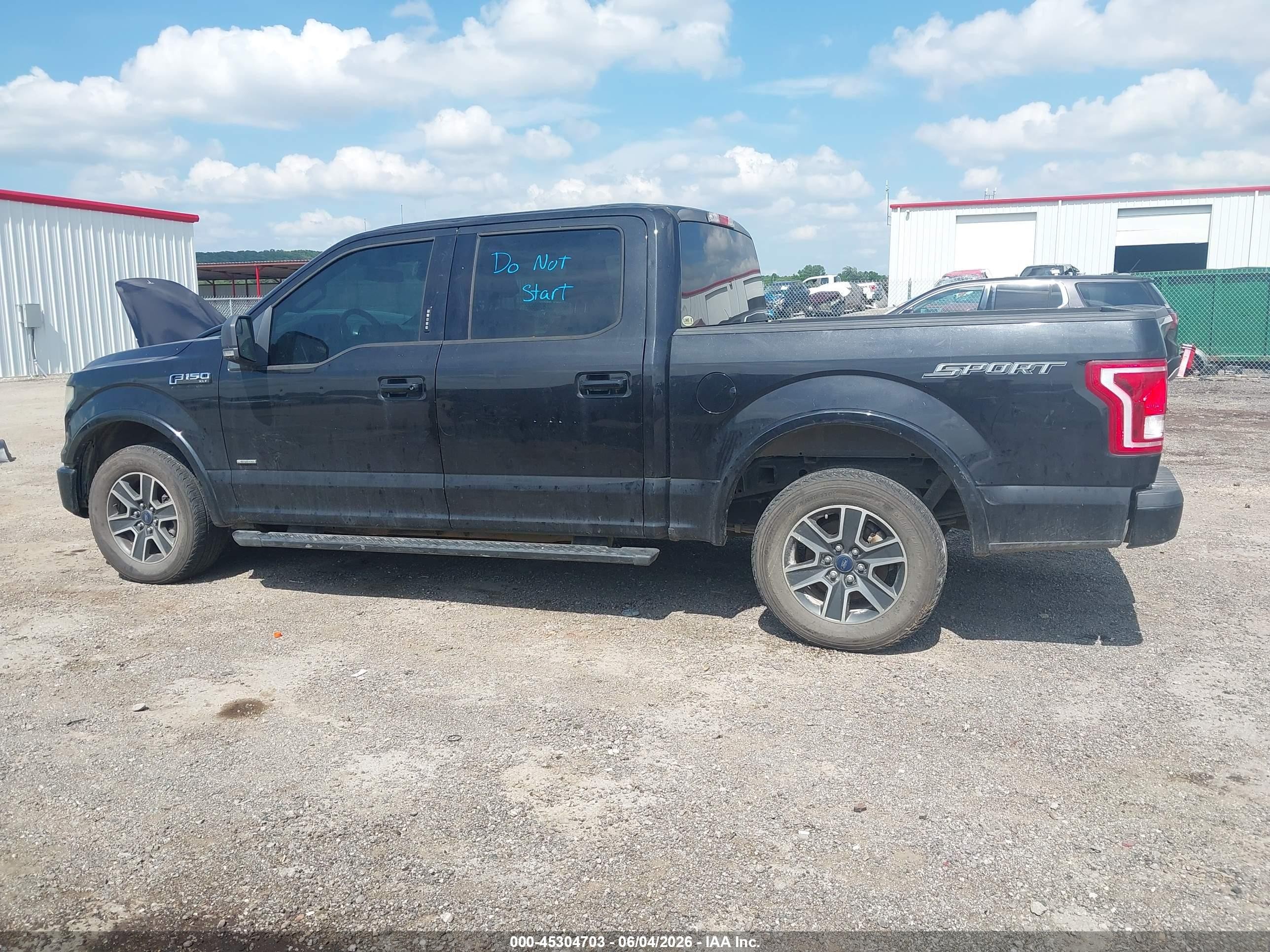 2015 Ford F-150 Xlt Black vin: 1FTEW1CP1FKF21731