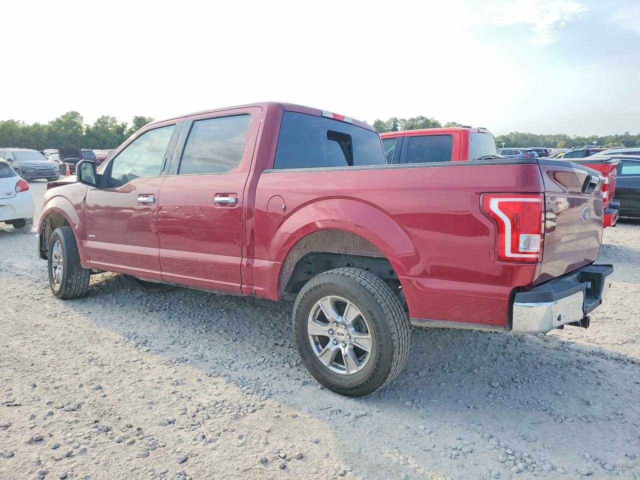 2016 Ford F150 Supercrew Red vin: 1FTEW1CP1GKD40985