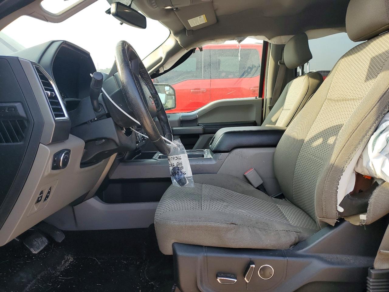 2016 Ford F150 Supercrew Red vin: 1FTEW1CP1GKD40985