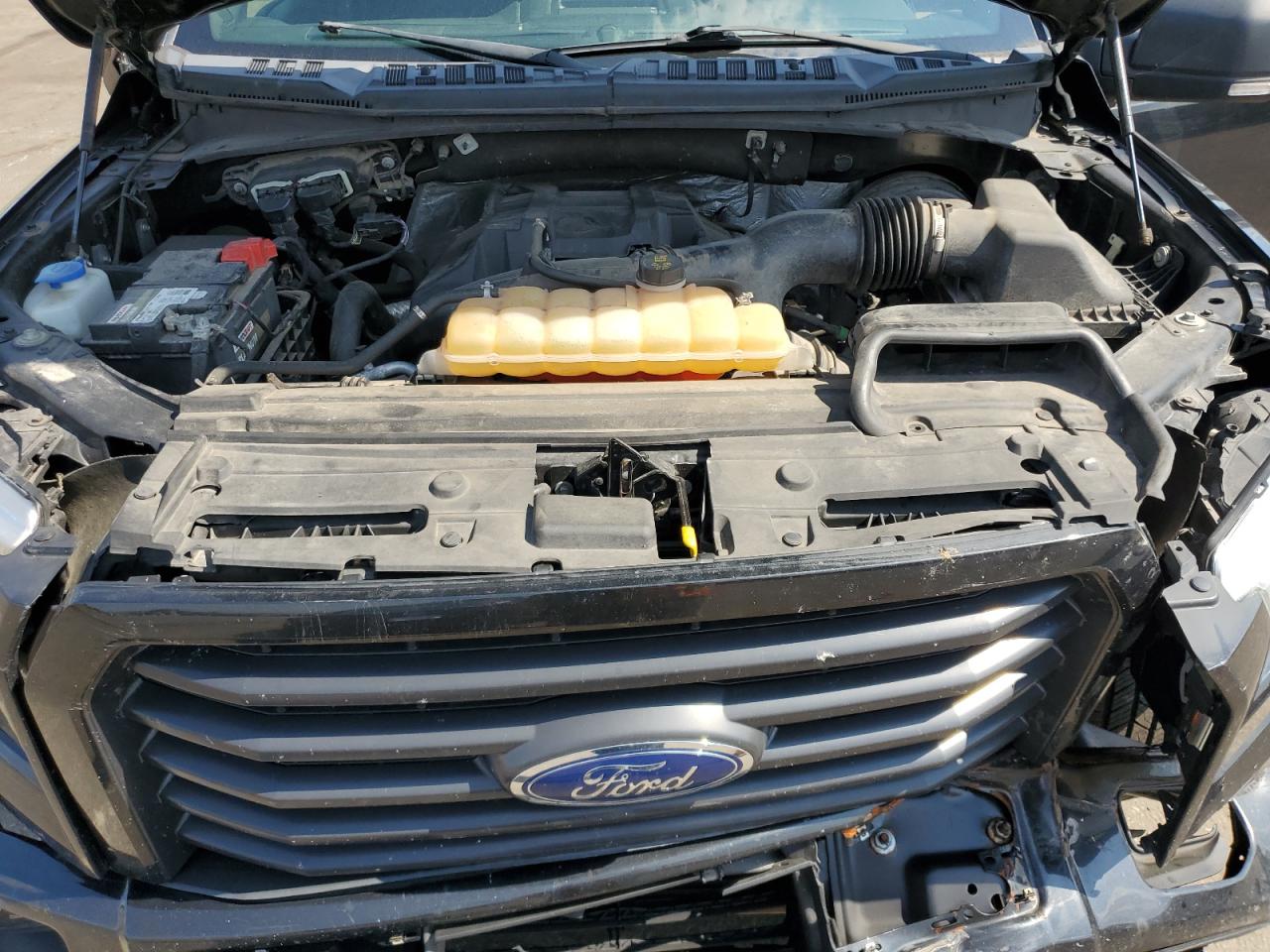 2015 Ford F150 Supercrew Black vin: 1FTEW1CP2FFA48933