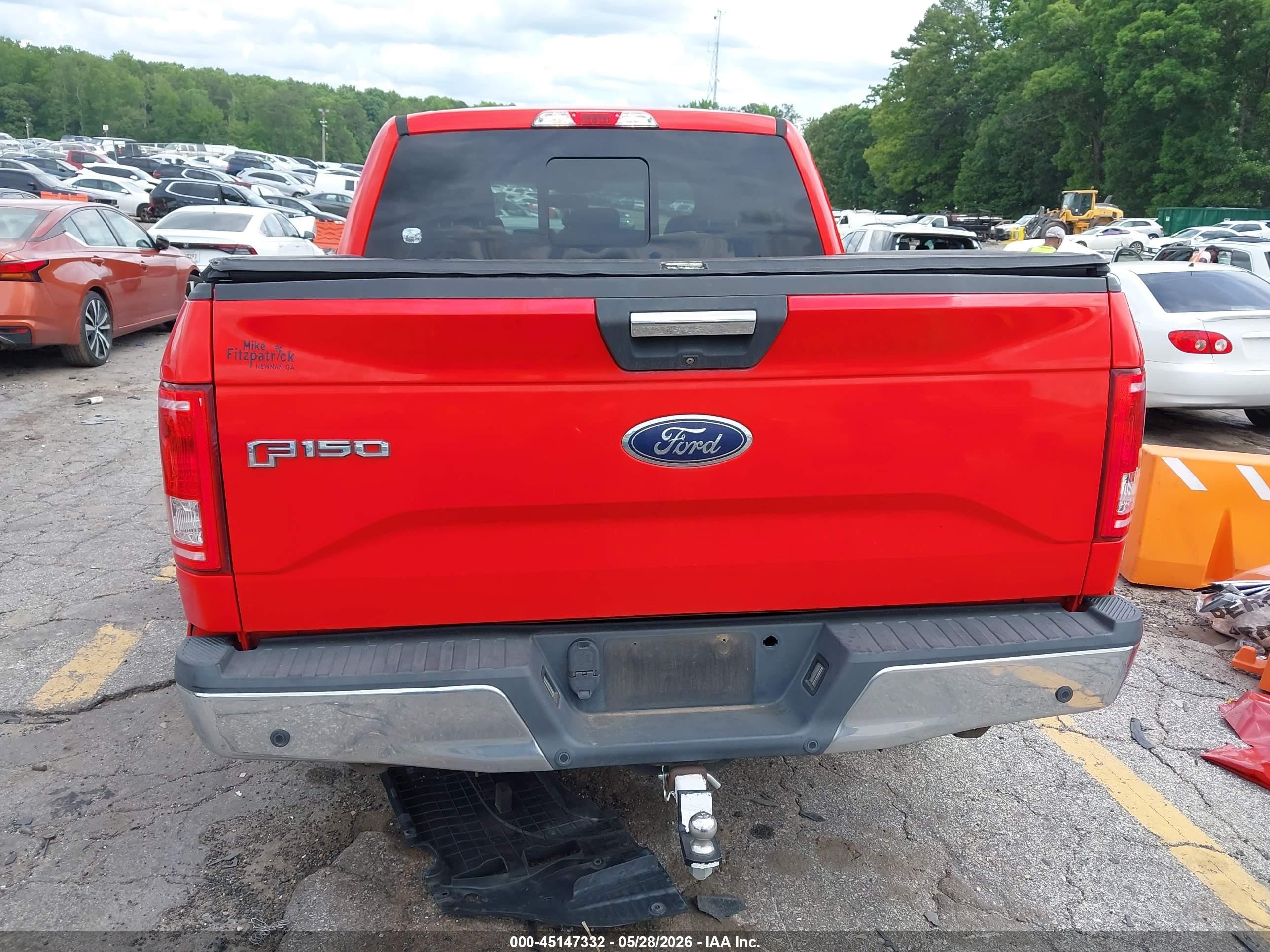 2015 Ford F-150 Xlt Red vin: 1FTEW1CP2FFB29379