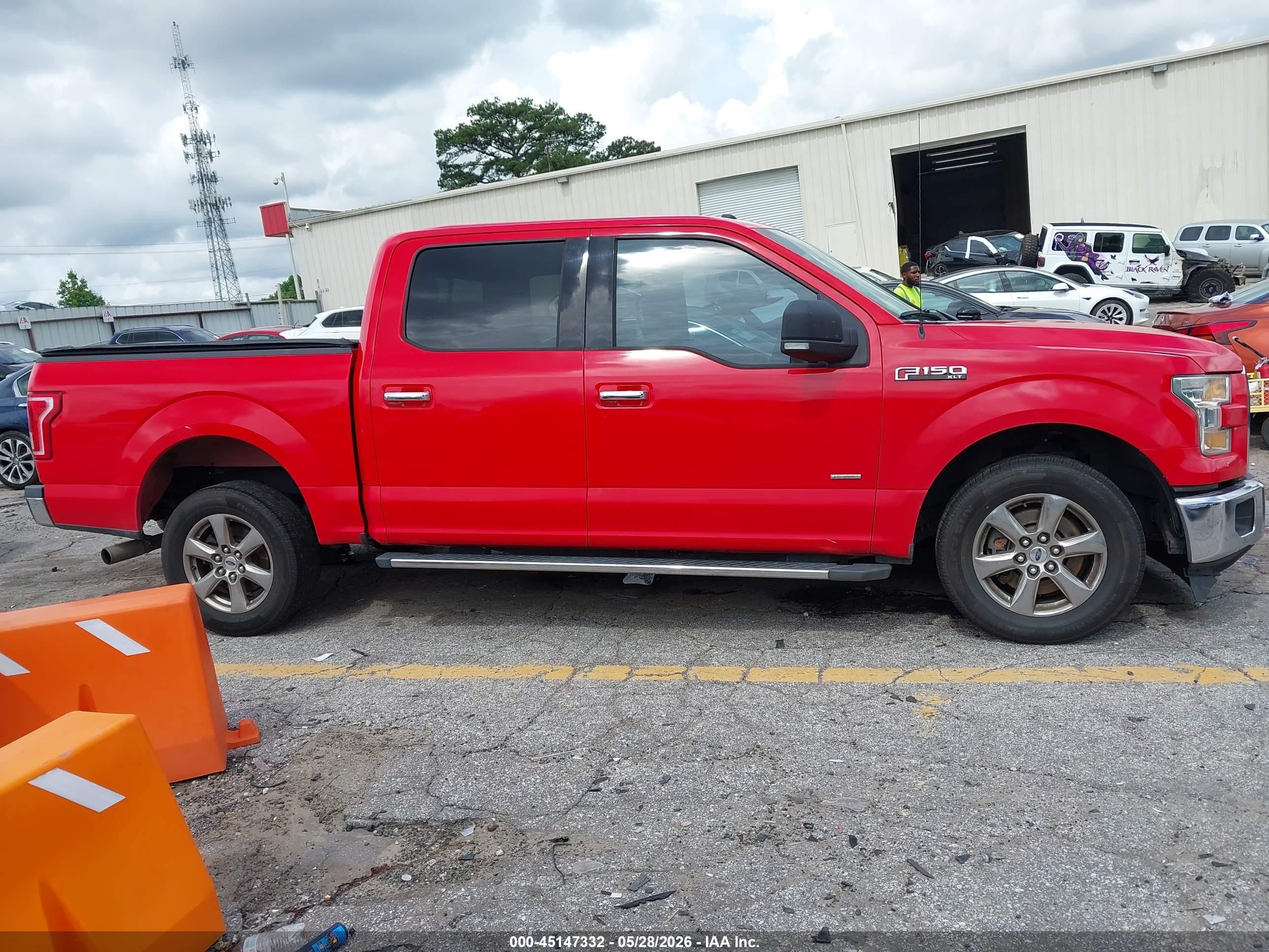 2015 Ford F-150 Xlt Red vin: 1FTEW1CP2FFB29379