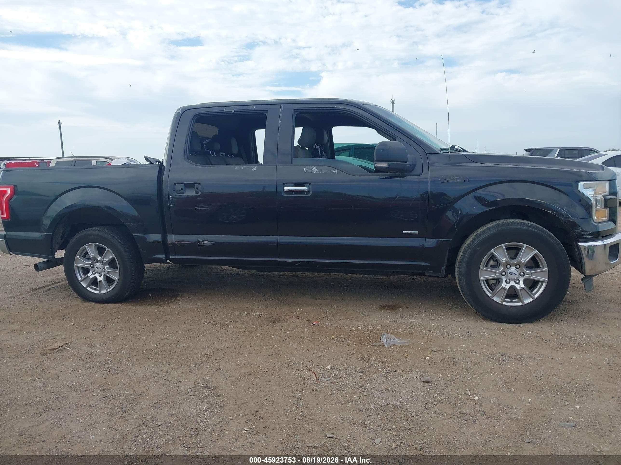 2015 Ford F-150 Xlt Black vin: 1FTEW1CP2FKD34305