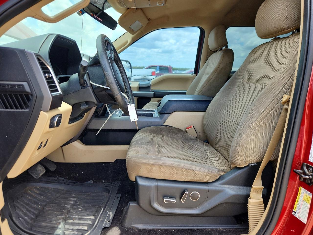 2015 Ford F150 Supercrew Burgundy vin: 1FTEW1CP2FKD87909