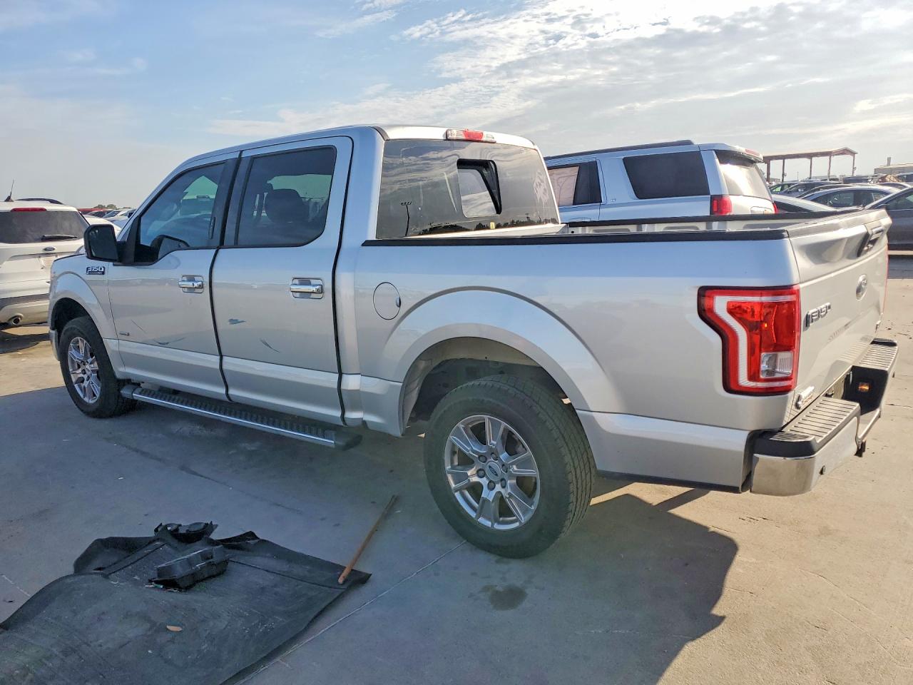2015 Ford F150 Supercrew Серебряный vin: 1FTEW1CP2FKD88719