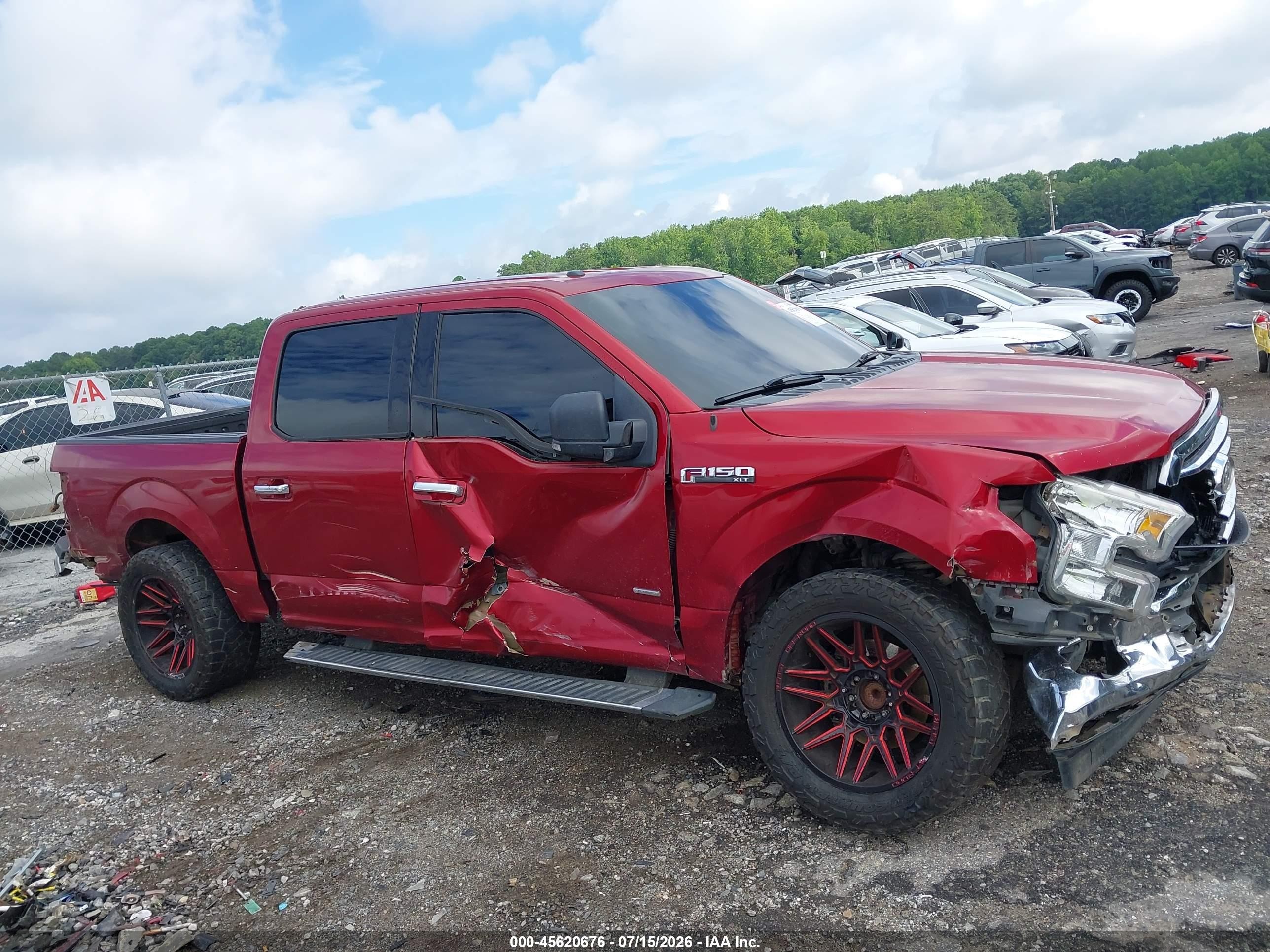 2015 Ford F-150 Xlt Red vin: 1FTEW1CP2FKE20469