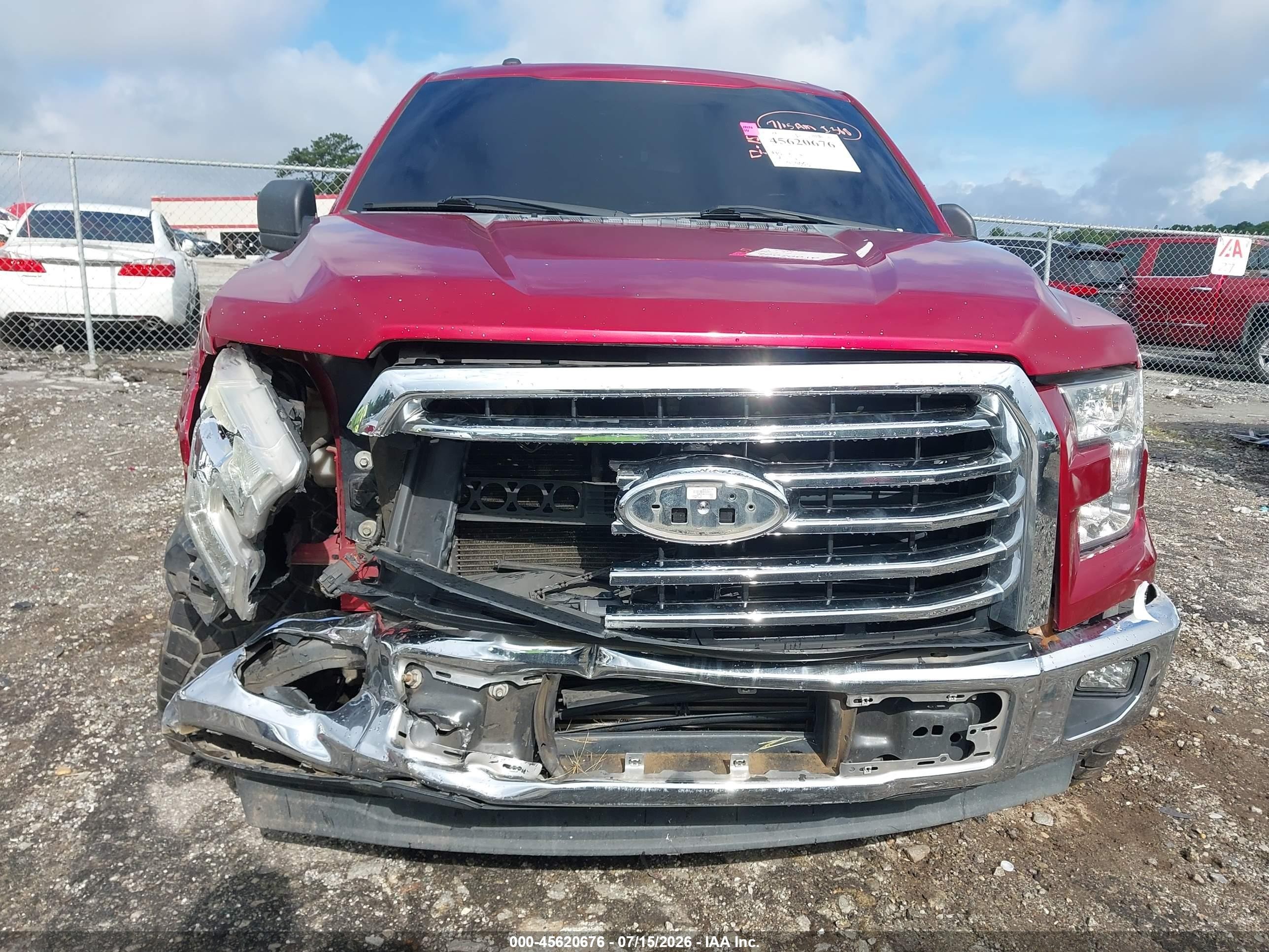 2015 Ford F-150 Xlt Red vin: 1FTEW1CP2FKE20469