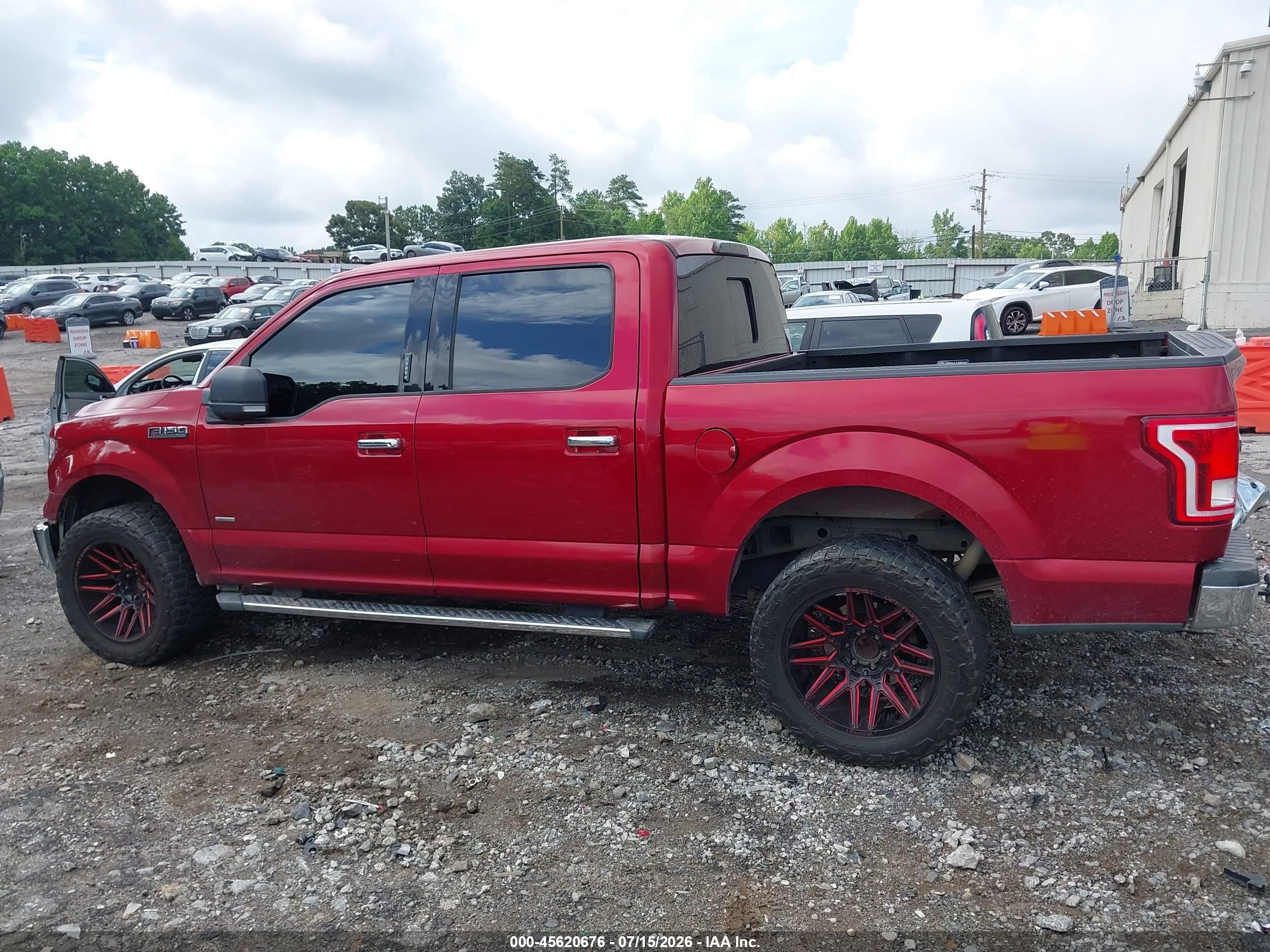 2015 Ford F-150 Xlt Red vin: 1FTEW1CP2FKE20469