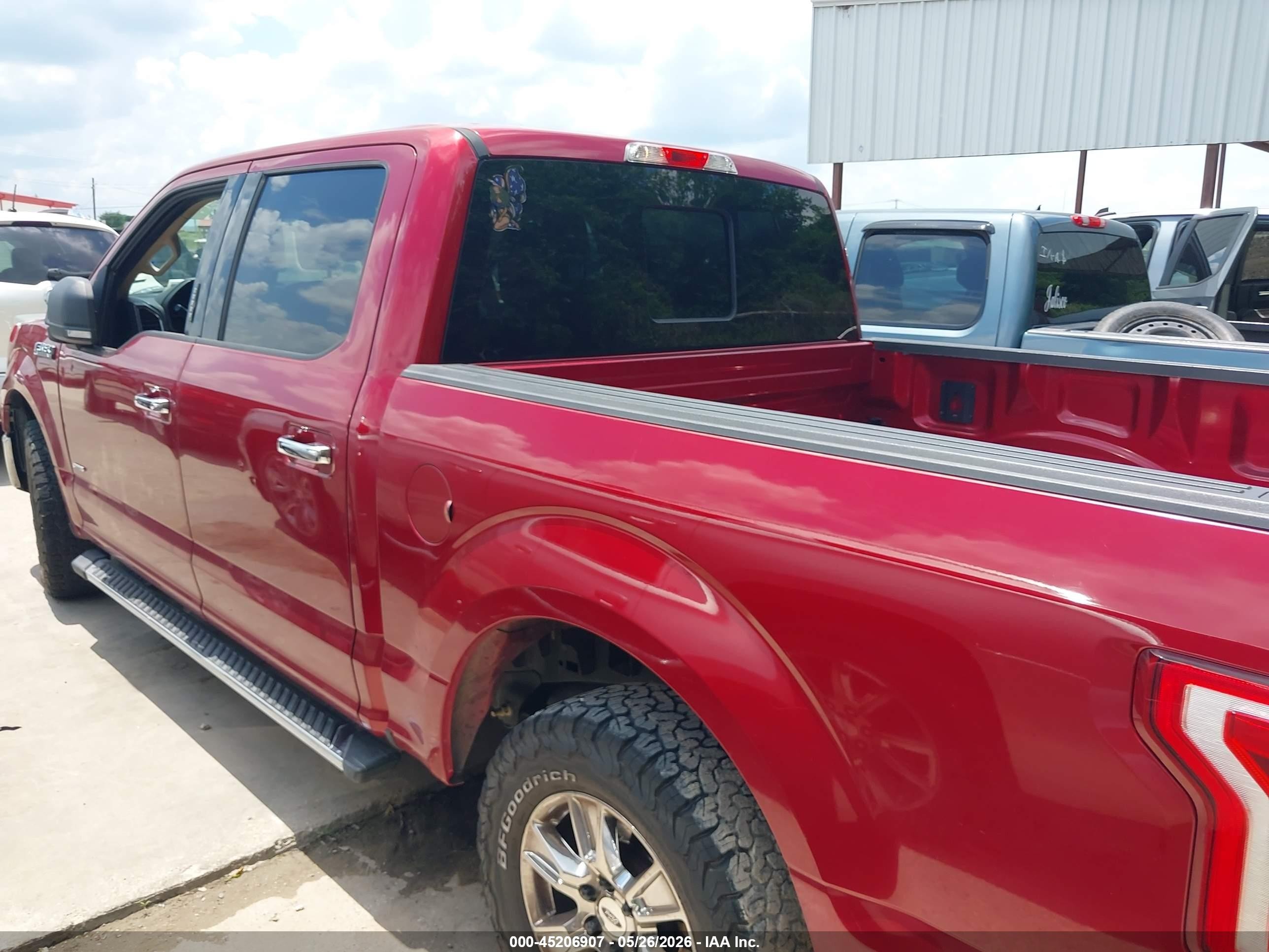 2015 Ford F-150 Xlt Red vin: 1FTEW1CP2FKF01195