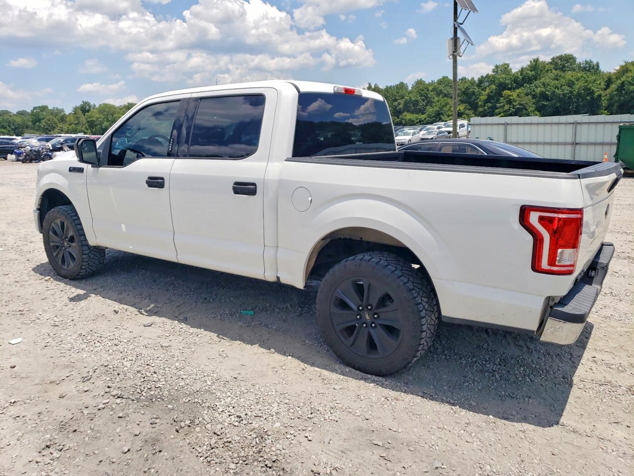 2016 Ford F150 Supercrew White vin: 1FTEW1CP2GFB74873