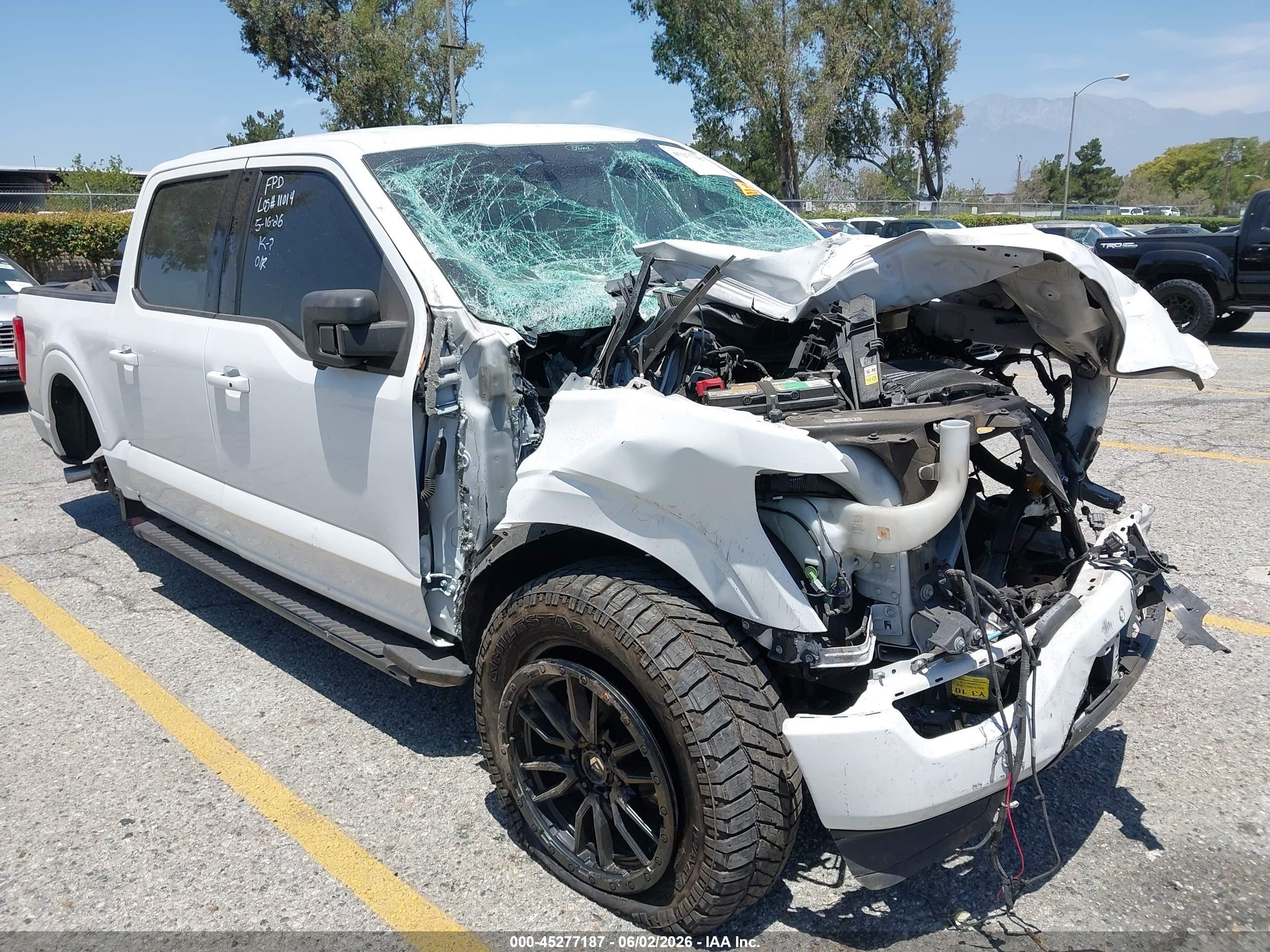2021 Ford F-150 Xlt White vin: 1FTEW1CP2MFA52705