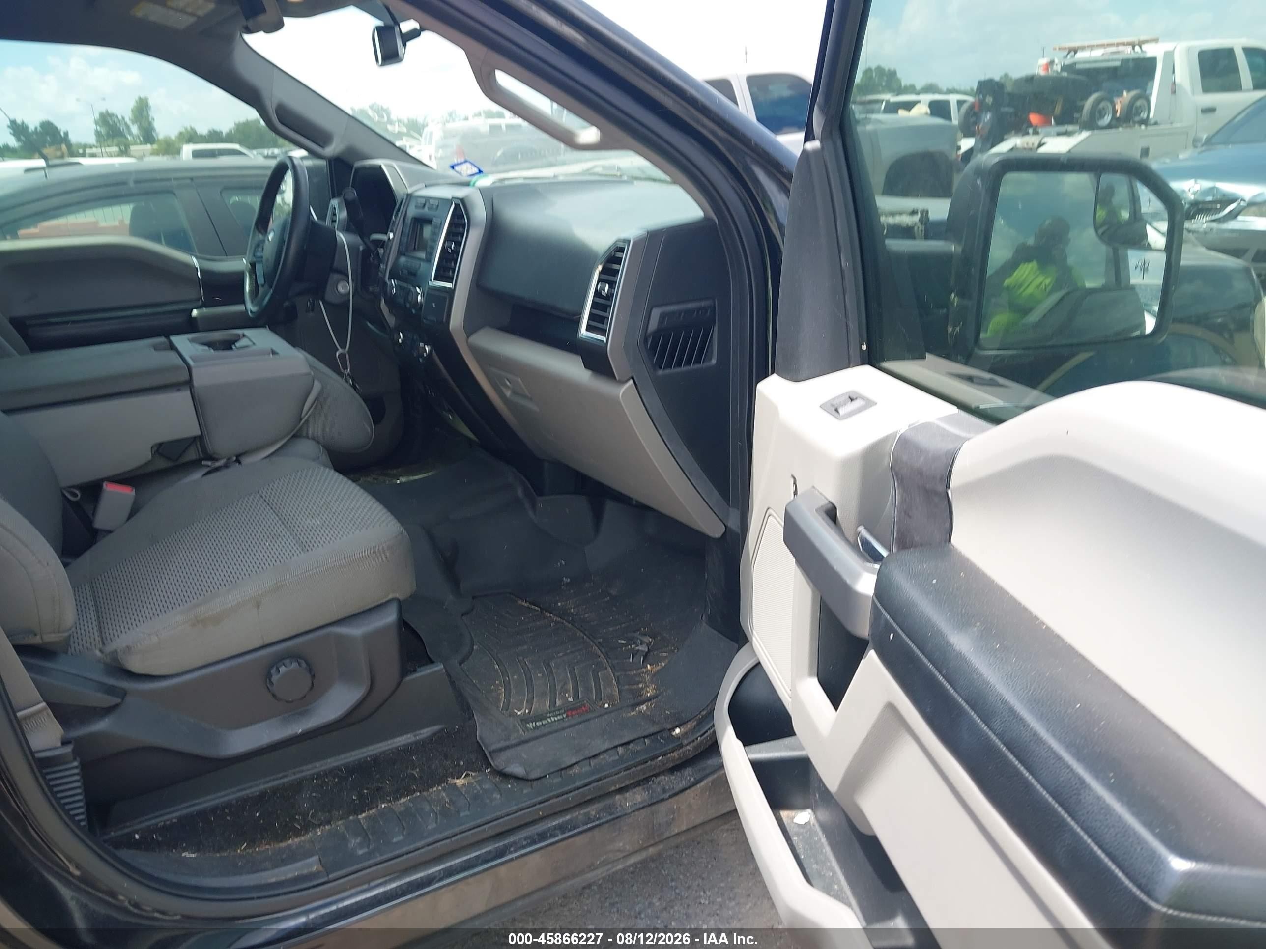 2015 Ford F-150 Xlt Black vin: 1FTEW1CP3FKD01541