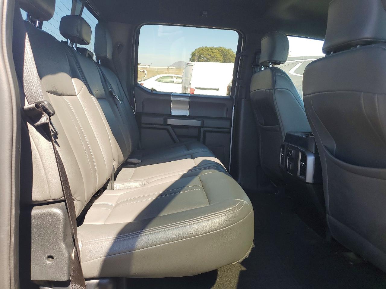 2015 Ford F150 Supercrew Silver vin: 1FTEW1CP3FKD68558
