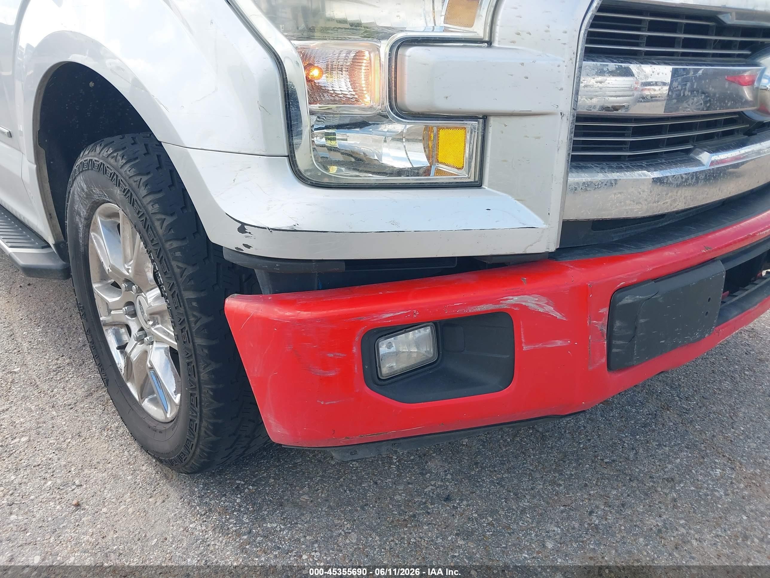 2015 Ford F-150 Xlt Серебряный vin: 1FTEW1CP3FKF15364