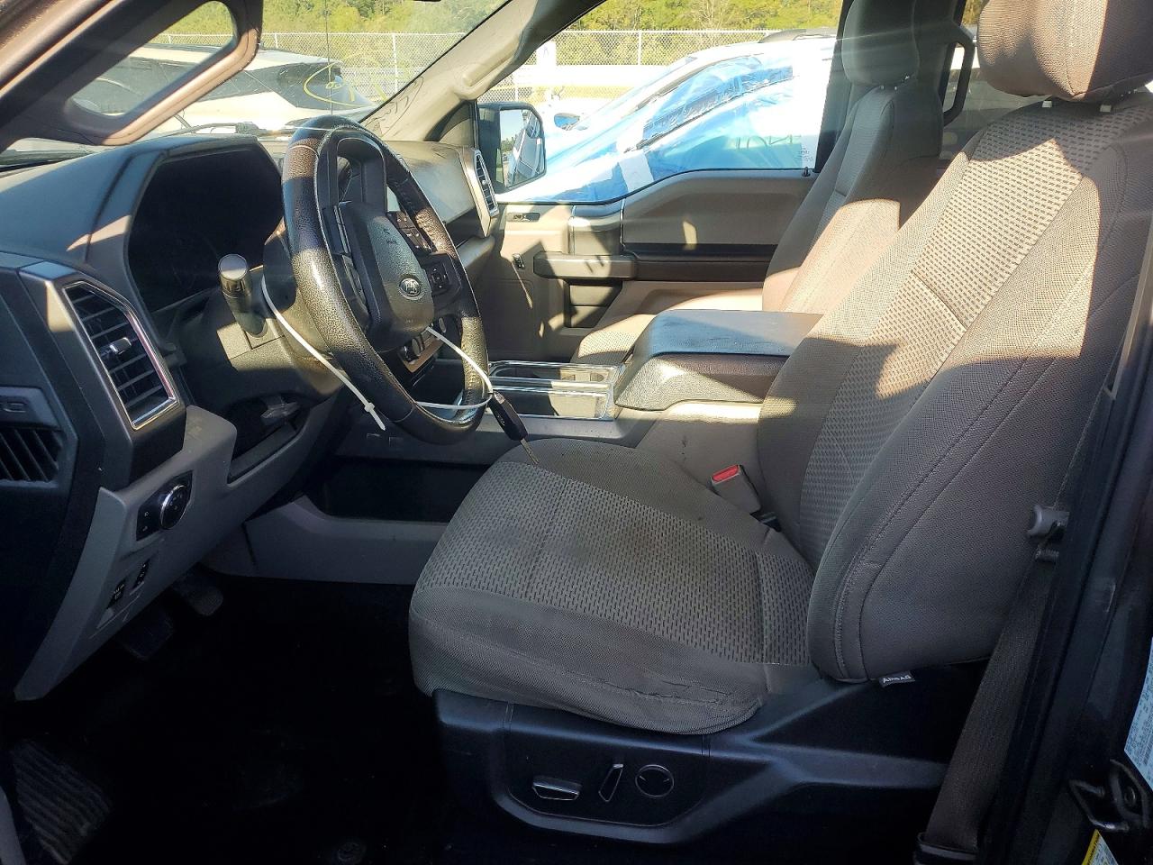 2015 Ford F150 Supercrew Серый vin: 1FTEW1CP4FFB29321