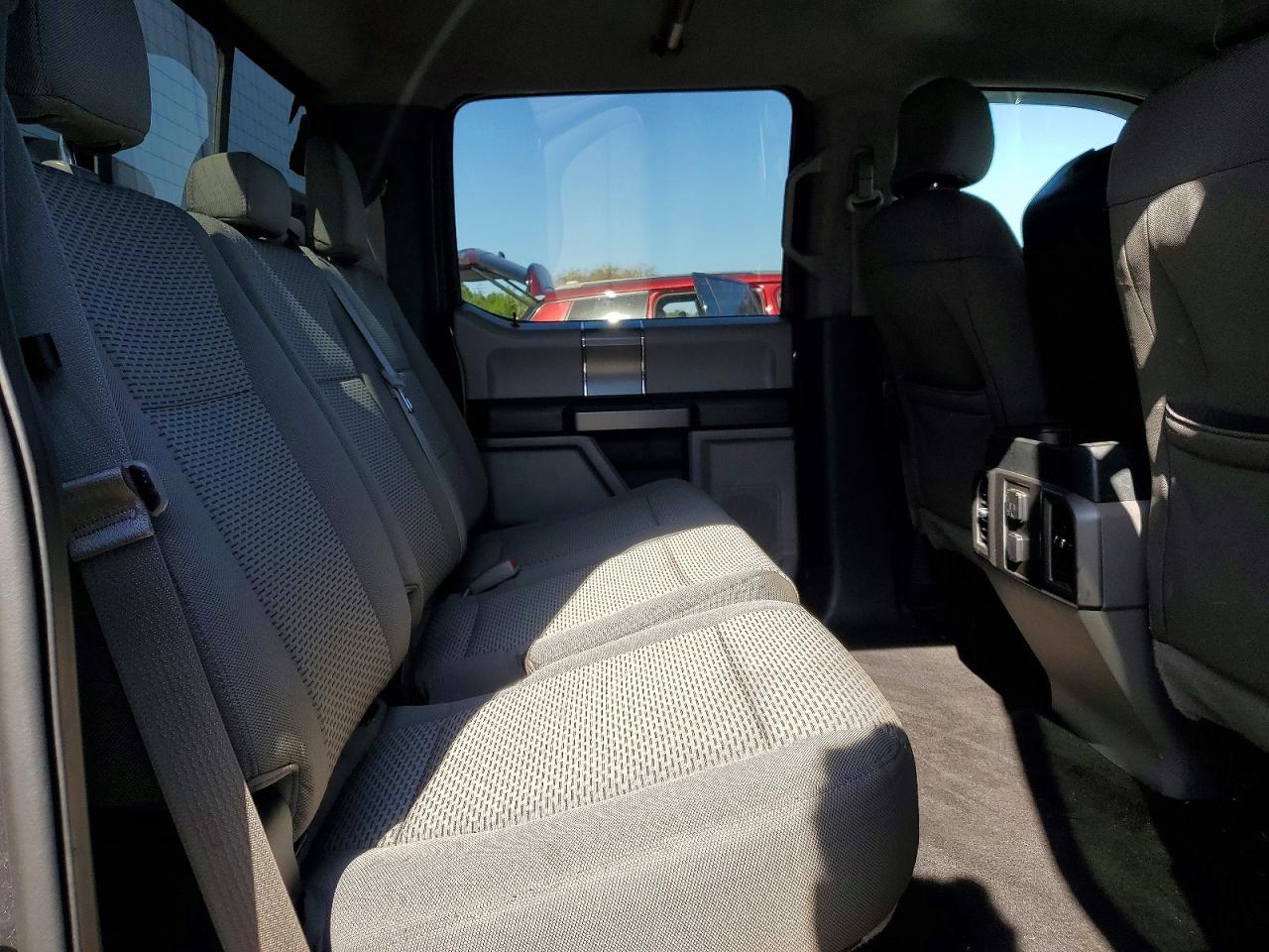 2015 Ford F150 Supercrew Серый vin: 1FTEW1CP4FFB29321