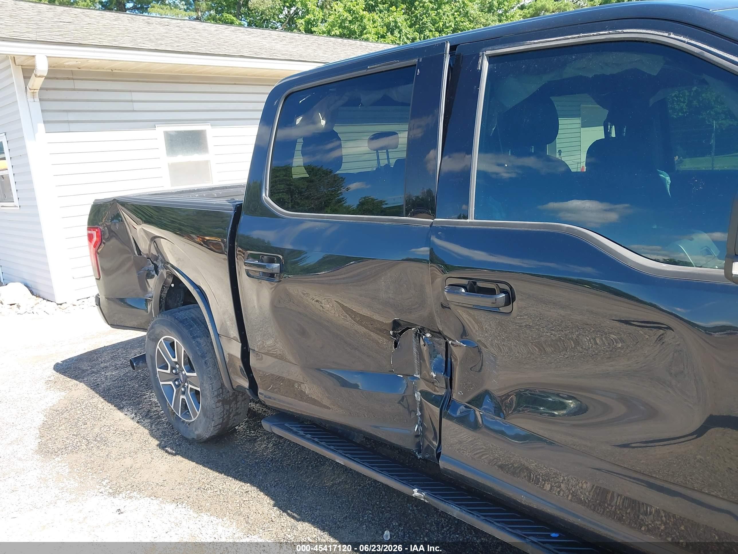 2015 Ford F-150 Xlt Черный vin: 1FTEW1CP4FFB56387