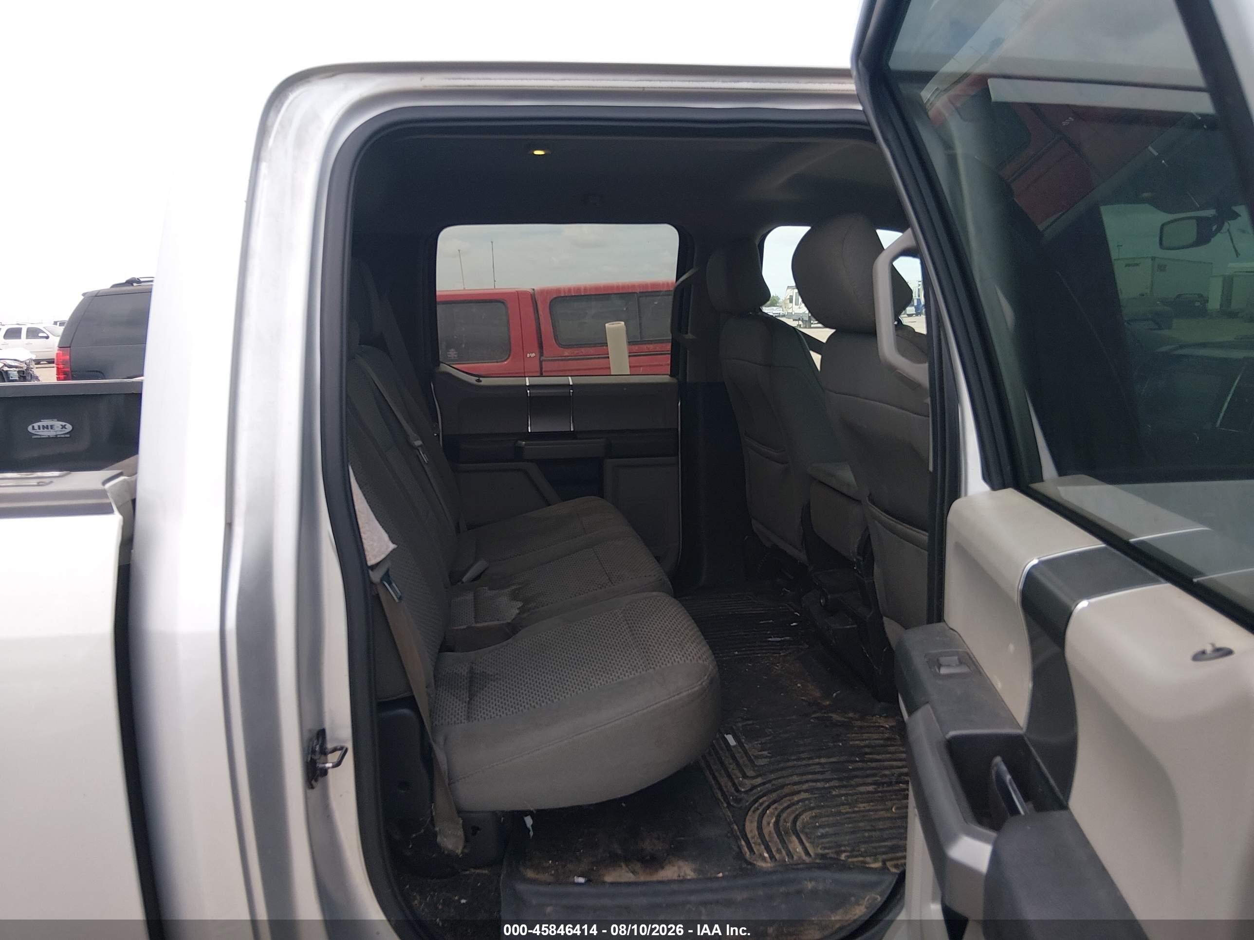 2015 Ford F-150 Xlt Silver vin: 1FTEW1CP4FKE28637