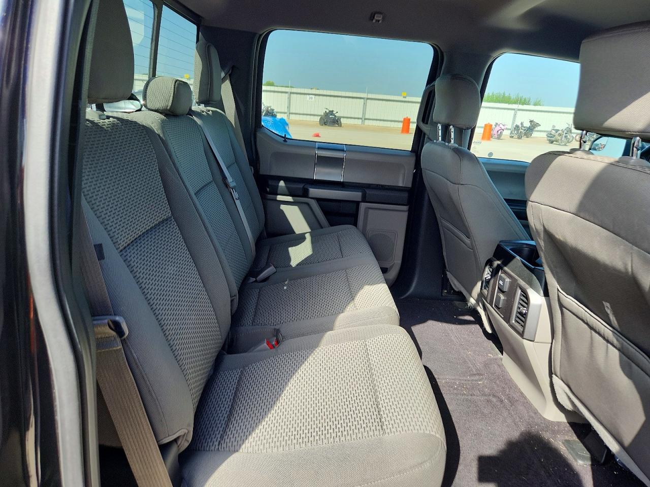 2015 Ford F150 Supercrew Black vin: 1FTEW1CP4FKE46670