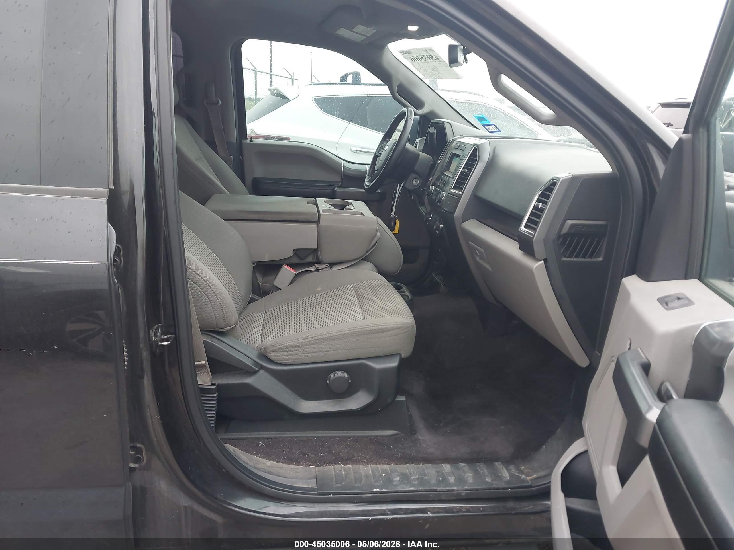 2015 Ford F-150 Xlt Black vin: 1FTEW1CP4FKF23134
