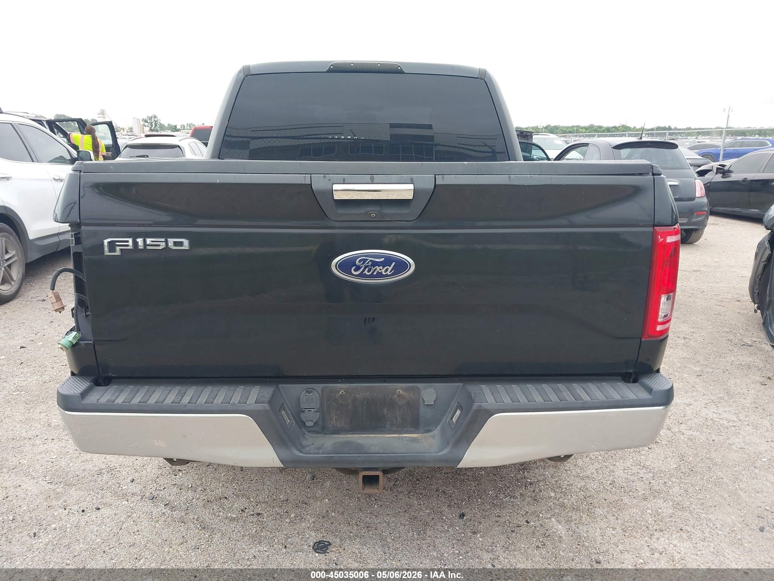 2015 Ford F-150 Xlt Black vin: 1FTEW1CP4FKF23134