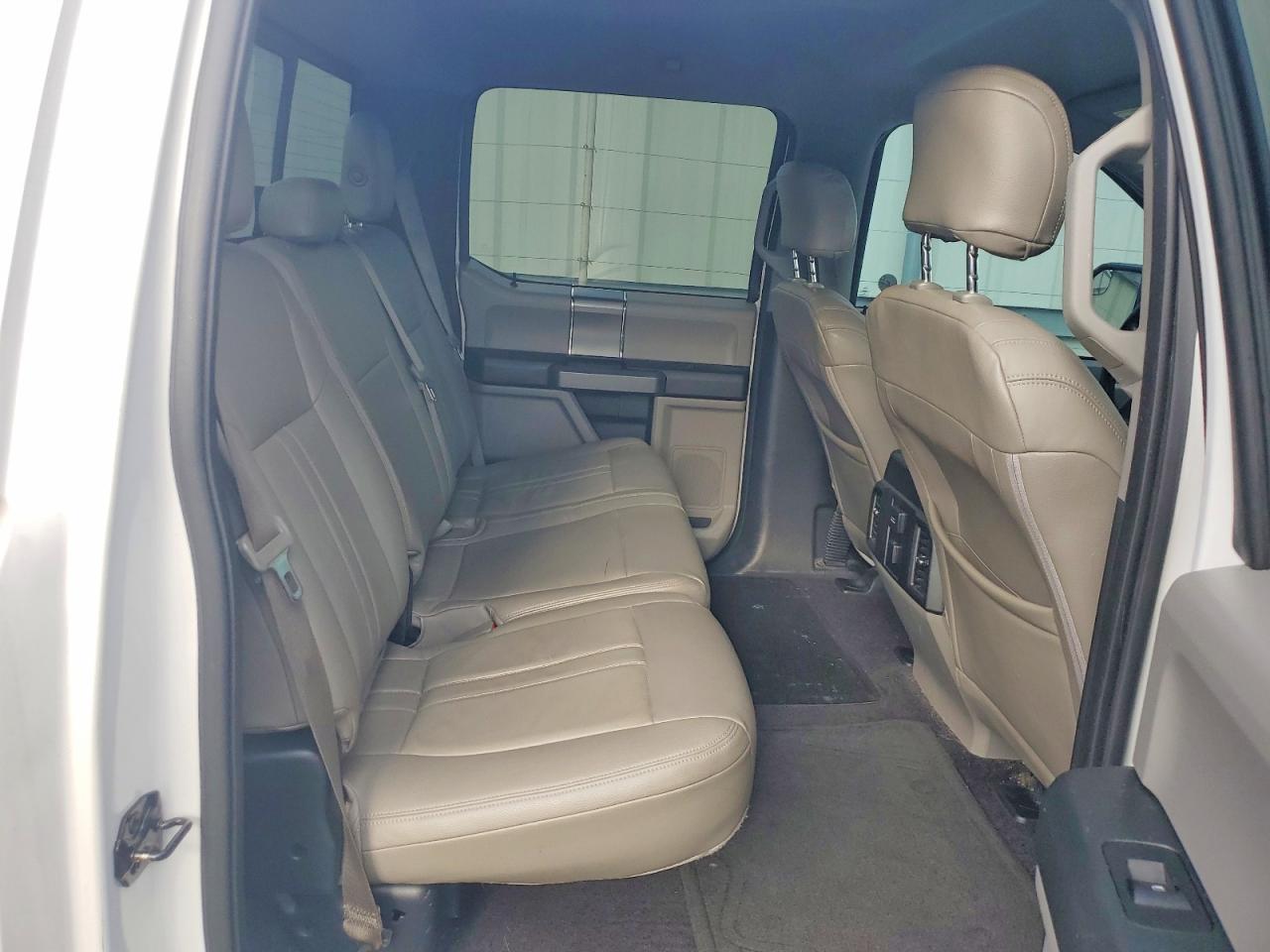 2015 Ford F150 Supercrew White vin: 1FTEW1CP5FFC11249