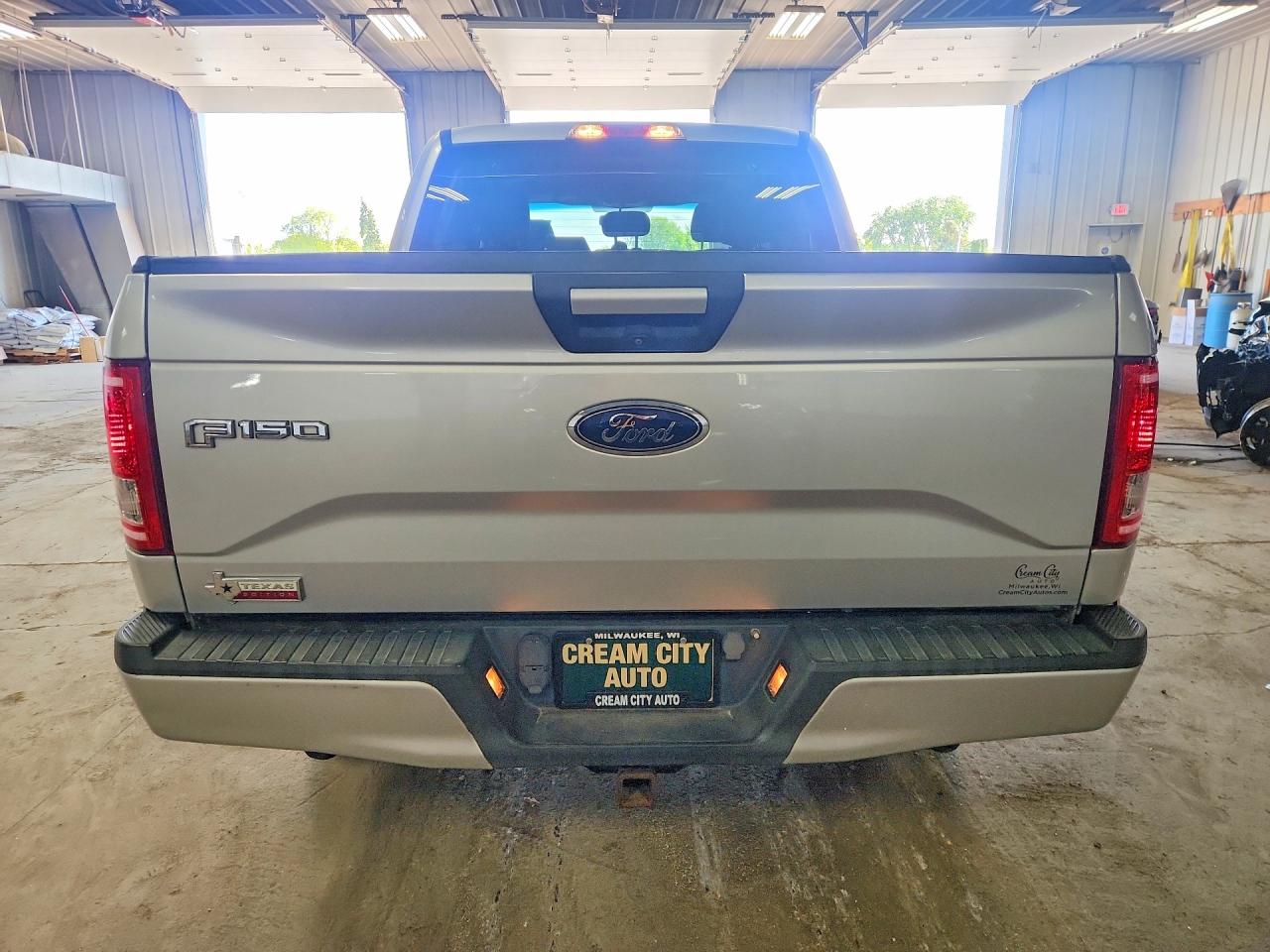 2015 Ford F150 Supercrew Silver vin: 1FTEW1CP5FKE02385