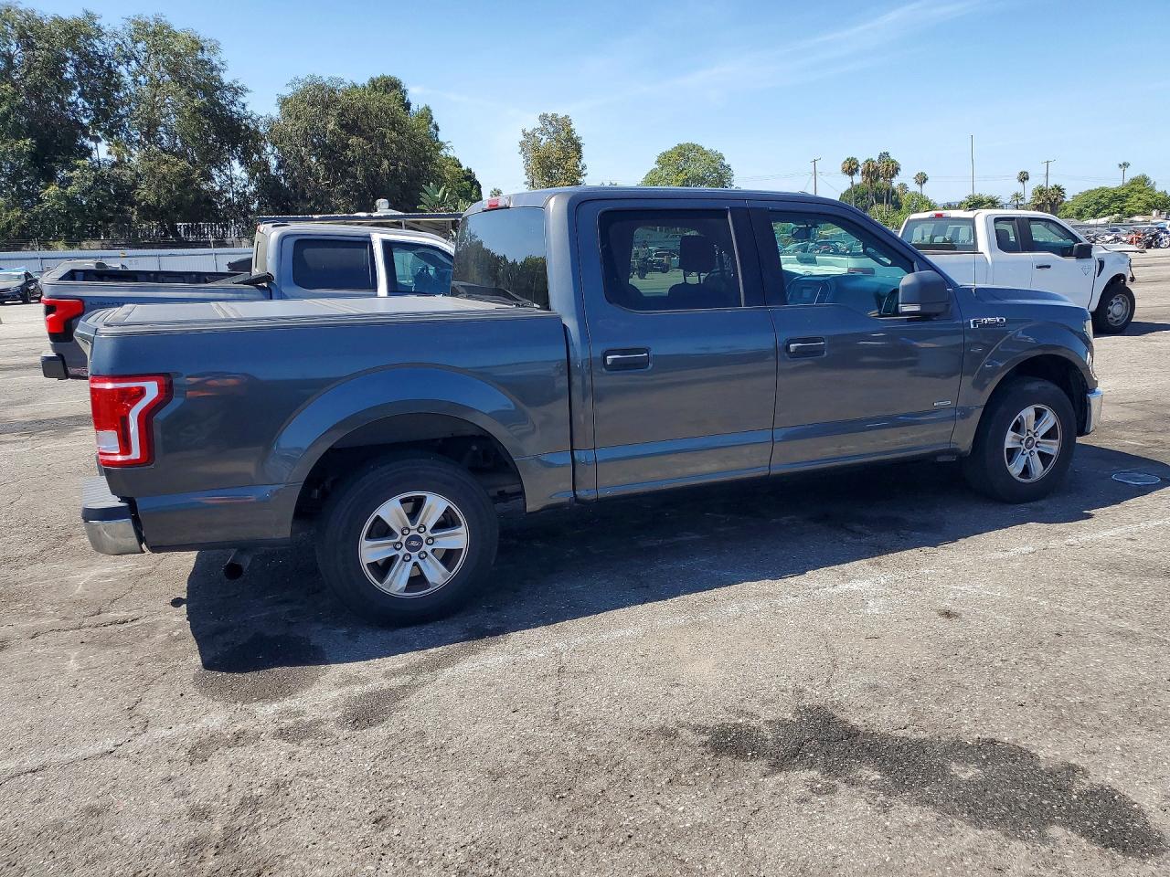 2015 Ford F150 Supercrew Charcoal vin: 1FTEW1CP5FKE65373
