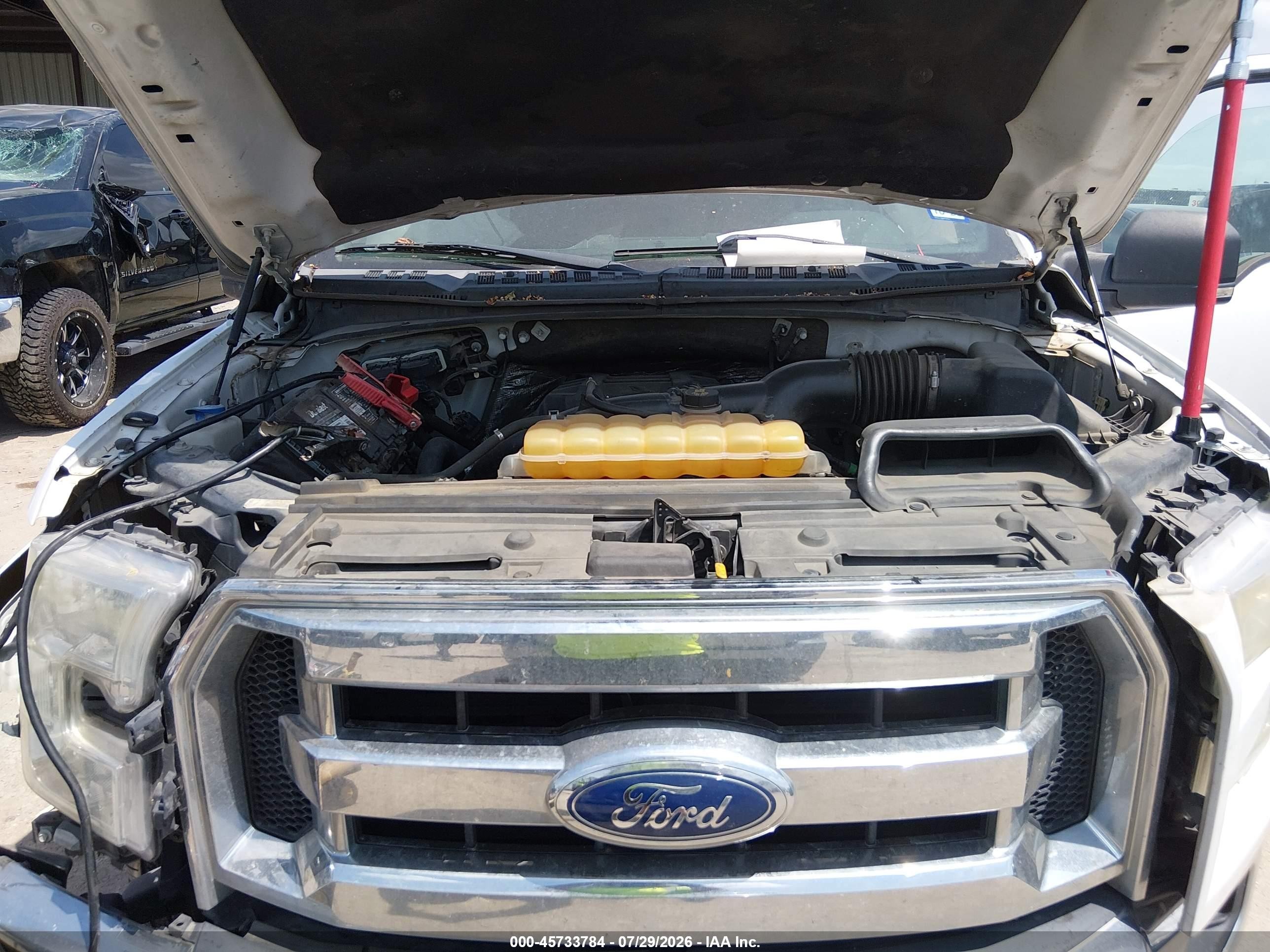 2015 Ford F-150 Xlt White vin: 1FTEW1CP6FKD26353