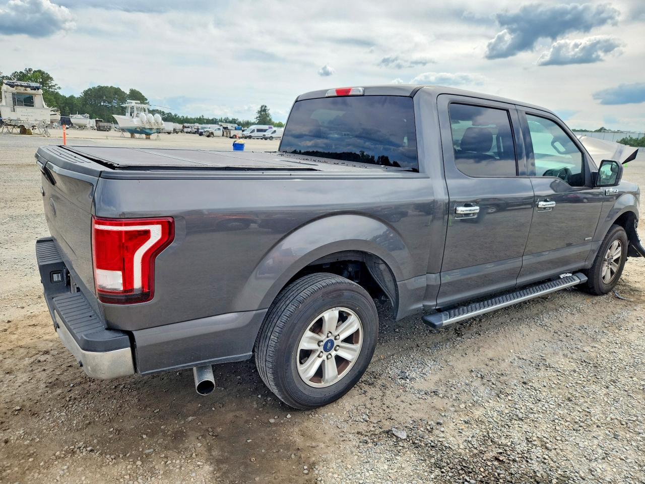 2015 Ford F150 Supercrew Gray vin: 1FTEW1CP6FKD98038