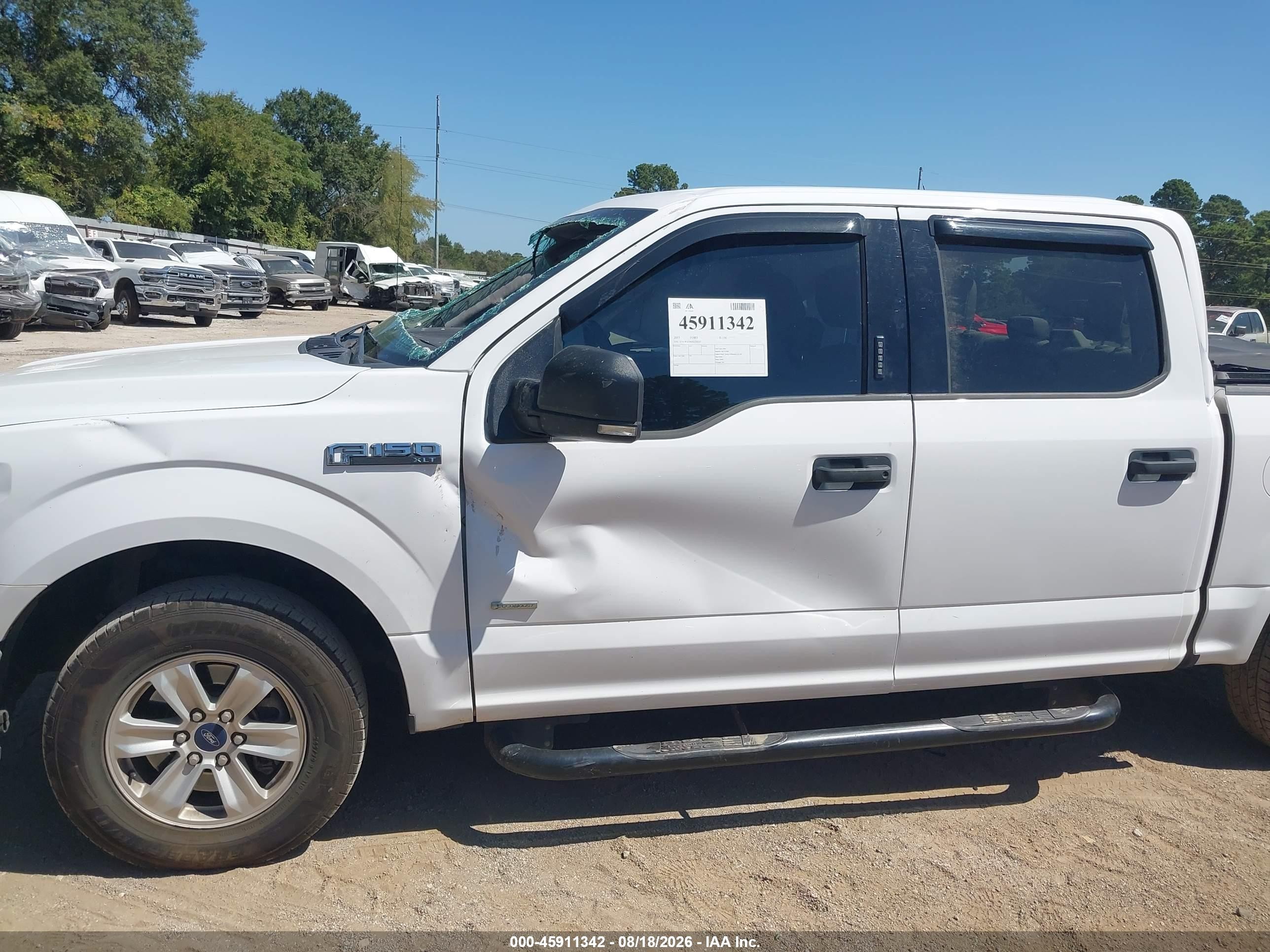2015 Ford F-150 Xlt White vin: 1FTEW1CP6FKE24217