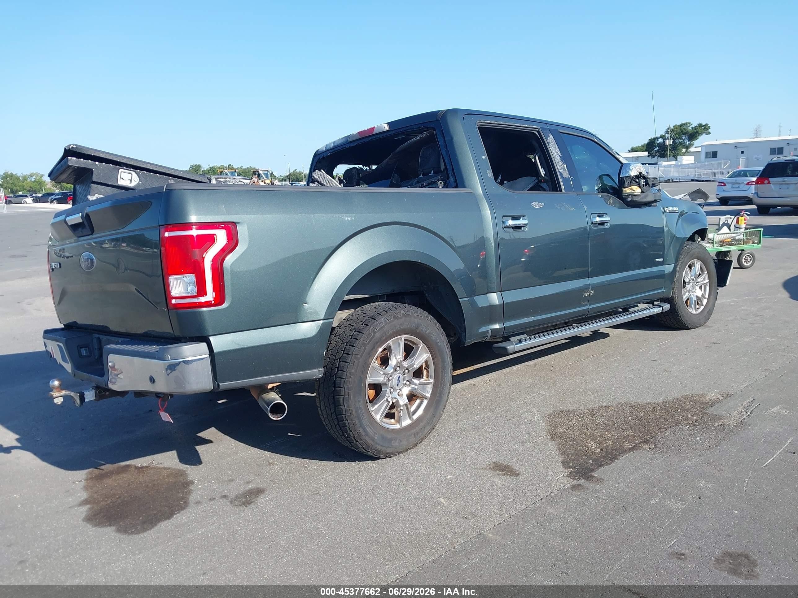 2015 Ford F-150 Xlt Зеленый vin: 1FTEW1CP7FFC10846