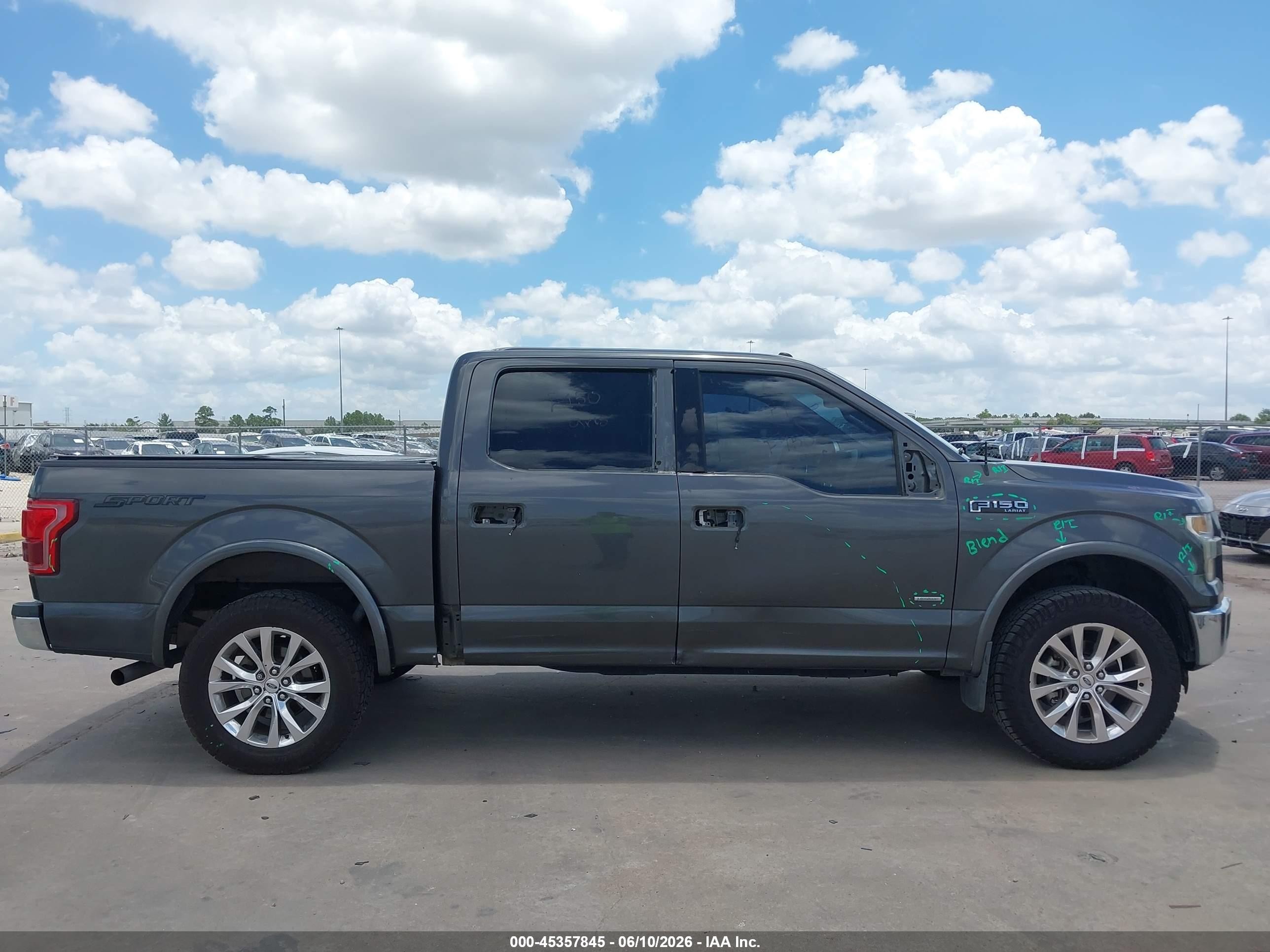 2015 Ford F-150 Lariat Gray vin: 1FTEW1CP7FKD34011