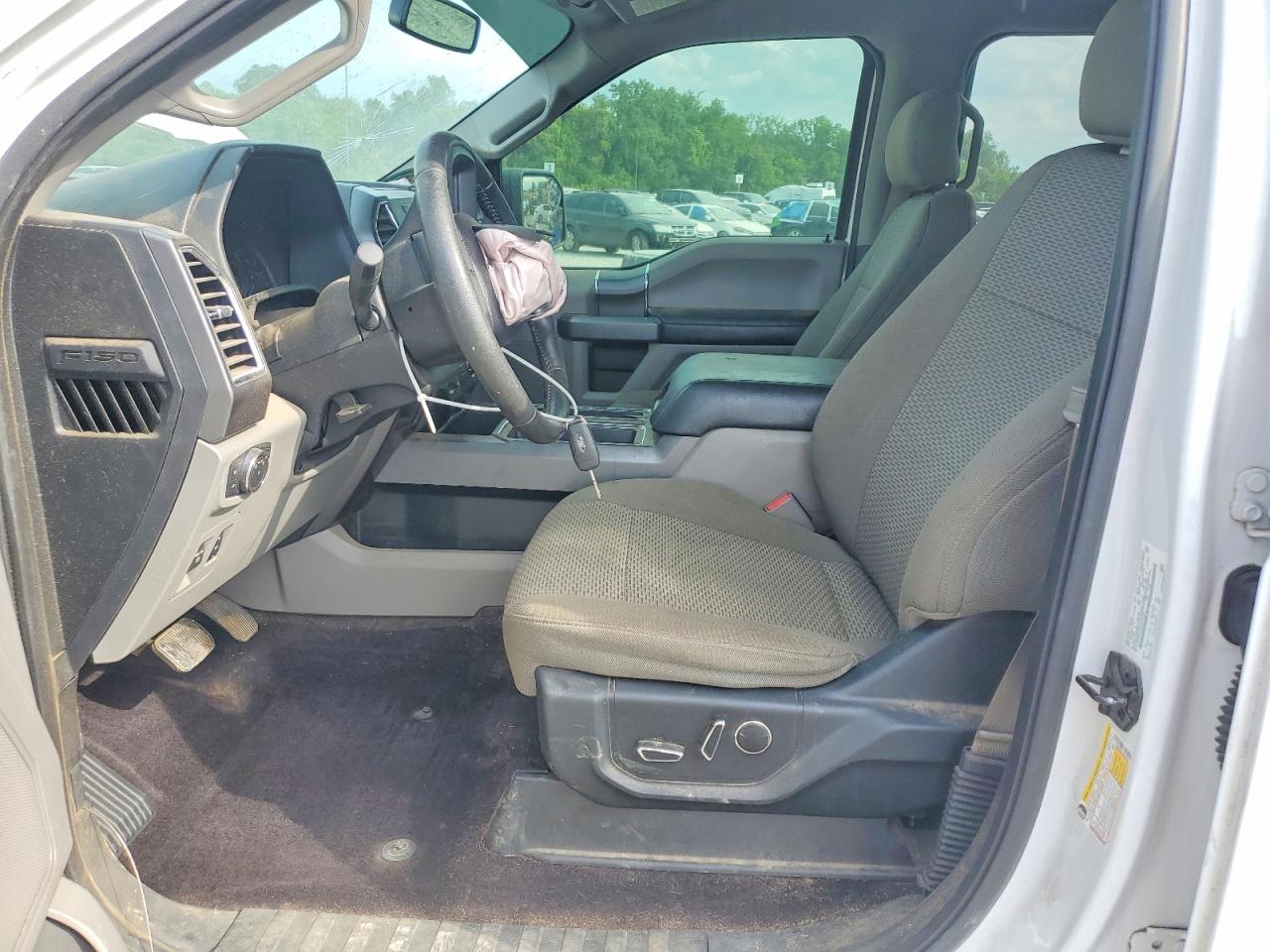 2017 Ford F150 Supercrew White vin: 1FTEW1CP7HFA63429