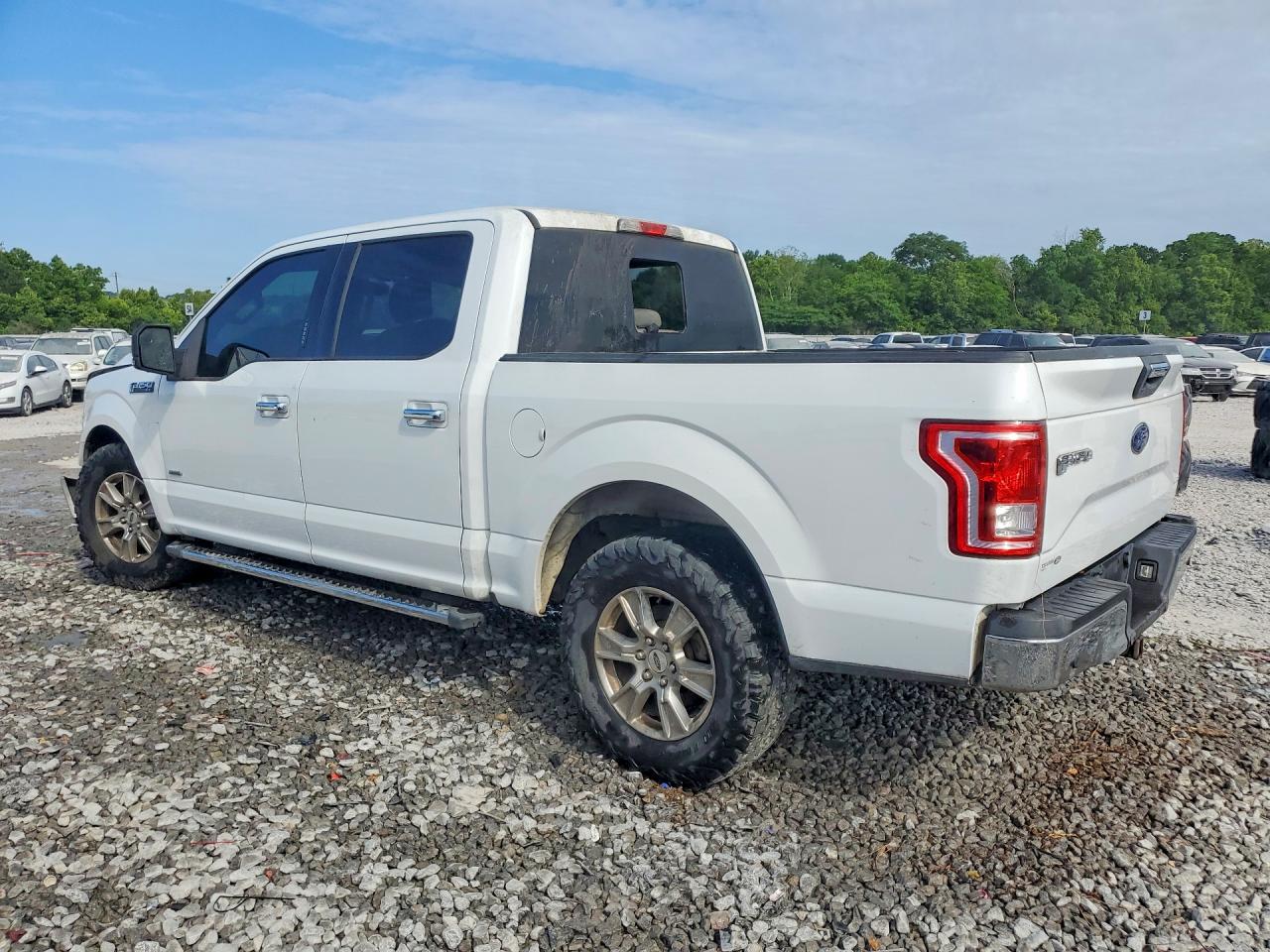 2017 Ford F150 Supercrew White vin: 1FTEW1CP7HFA63429