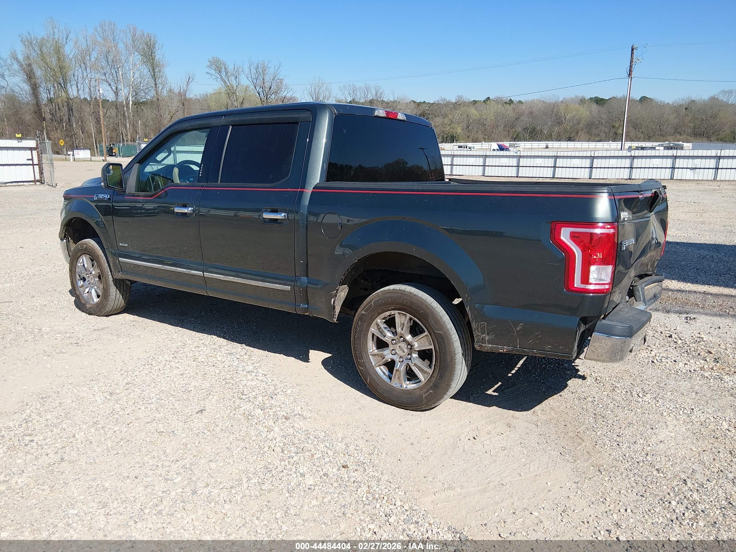 2015 Ford F-150 Xlt Green vin: 1FTEW1CP8FFB19567