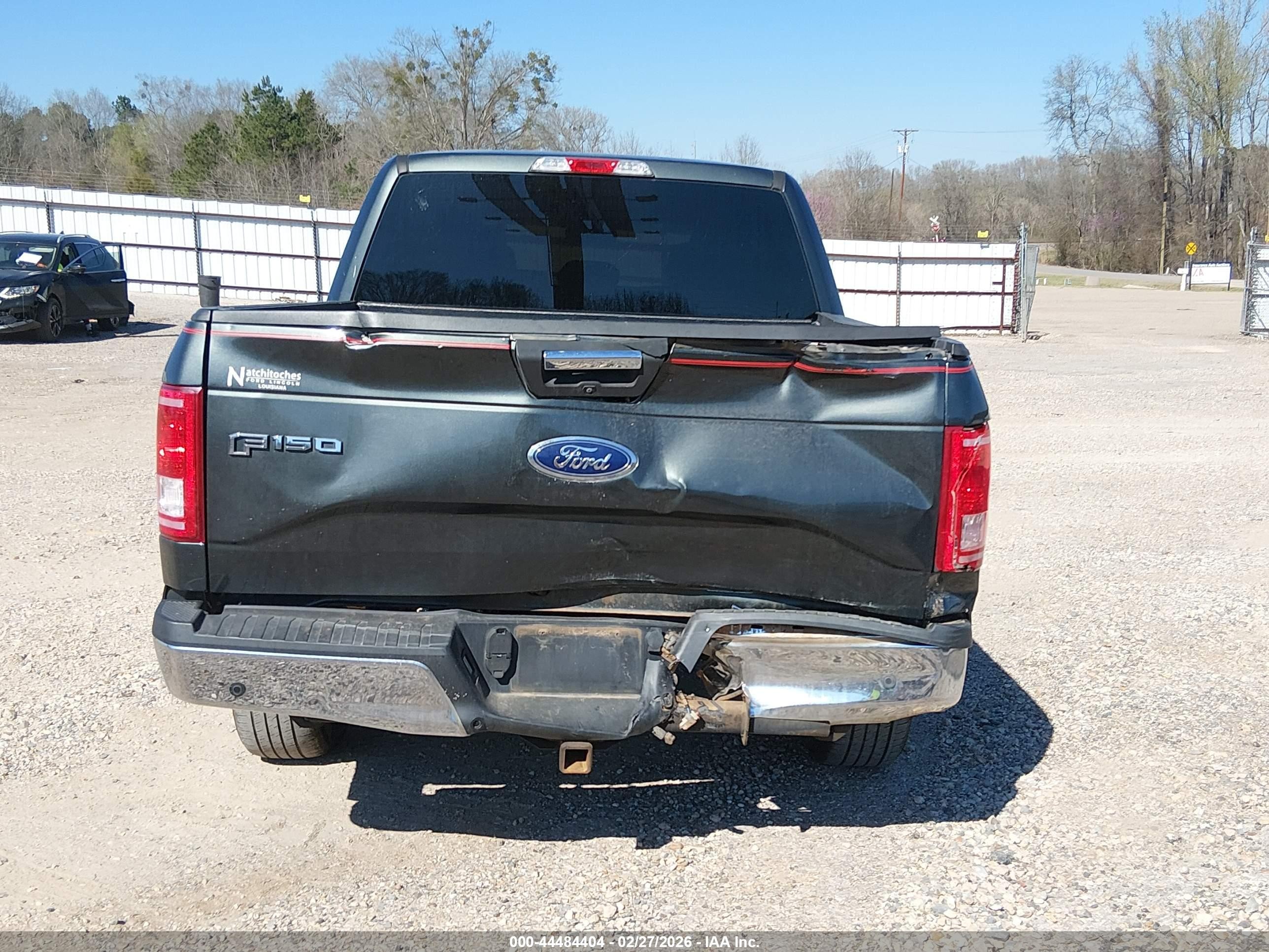 2015 Ford F-150 Xlt Green vin: 1FTEW1CP8FFB19567