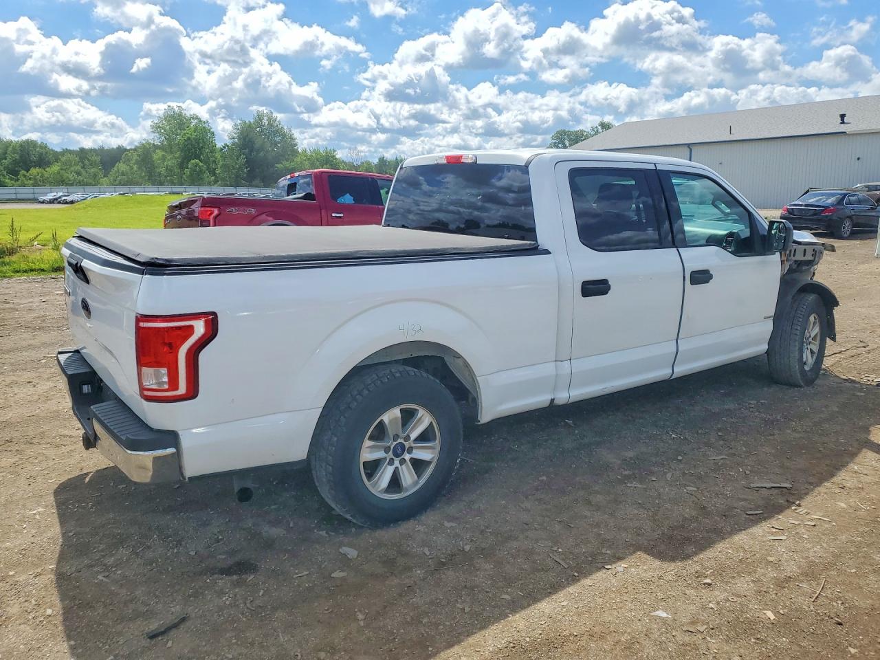 2015 Ford F150 Supercrew Белый vin: 1FTEW1CP8FFC63748