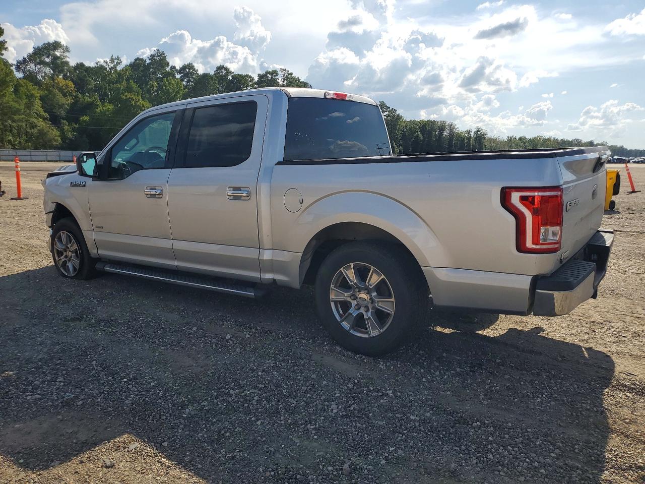 2015 Ford F150 Supercrew Silver vin: 1FTEW1CP8FKD88496