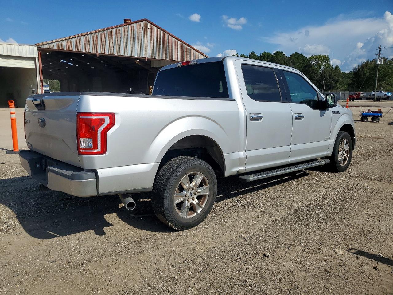 2015 Ford F150 Supercrew Silver vin: 1FTEW1CP8FKD88496
