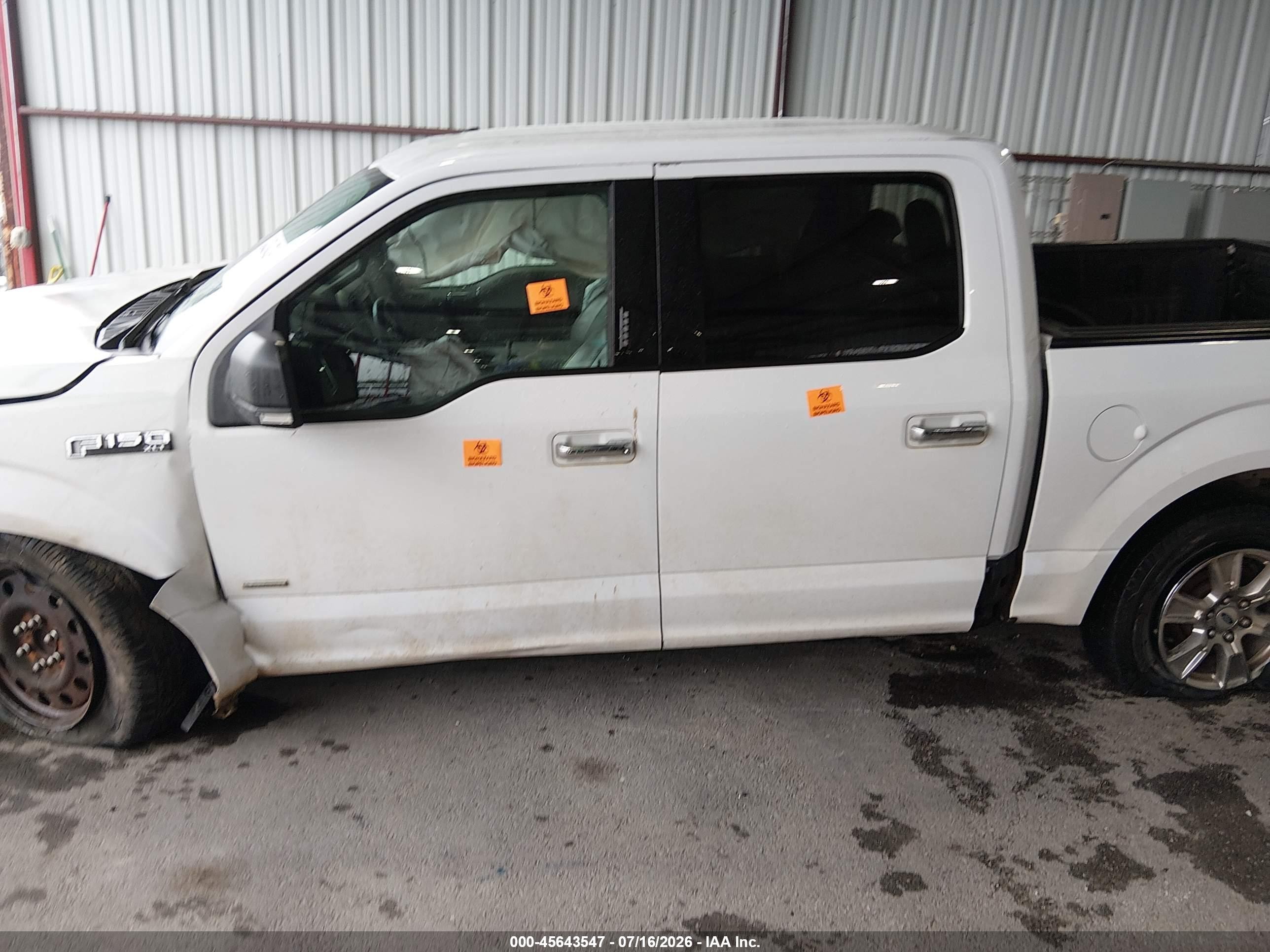 2015 Ford F-150 Xlt White vin: 1FTEW1CP8FKF02707