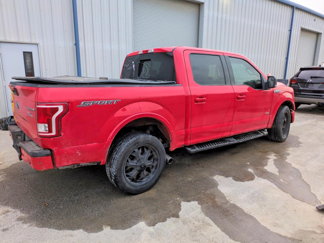 2015 Ford F150 Supercrew Red vin: 1FTEW1CP9FFC68781
