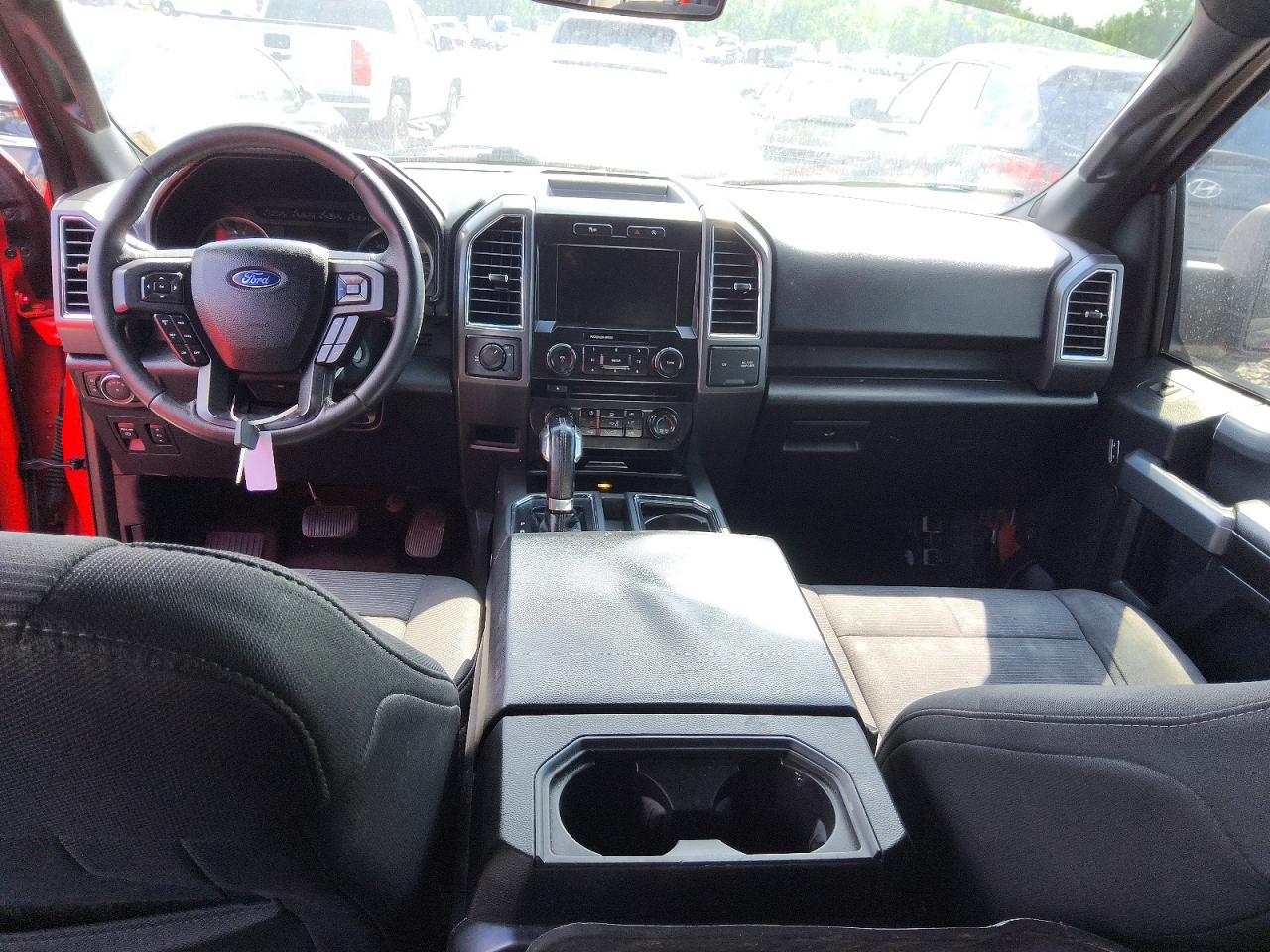 2015 Ford F150 Supercrew Red vin: 1FTEW1CP9FFC68781