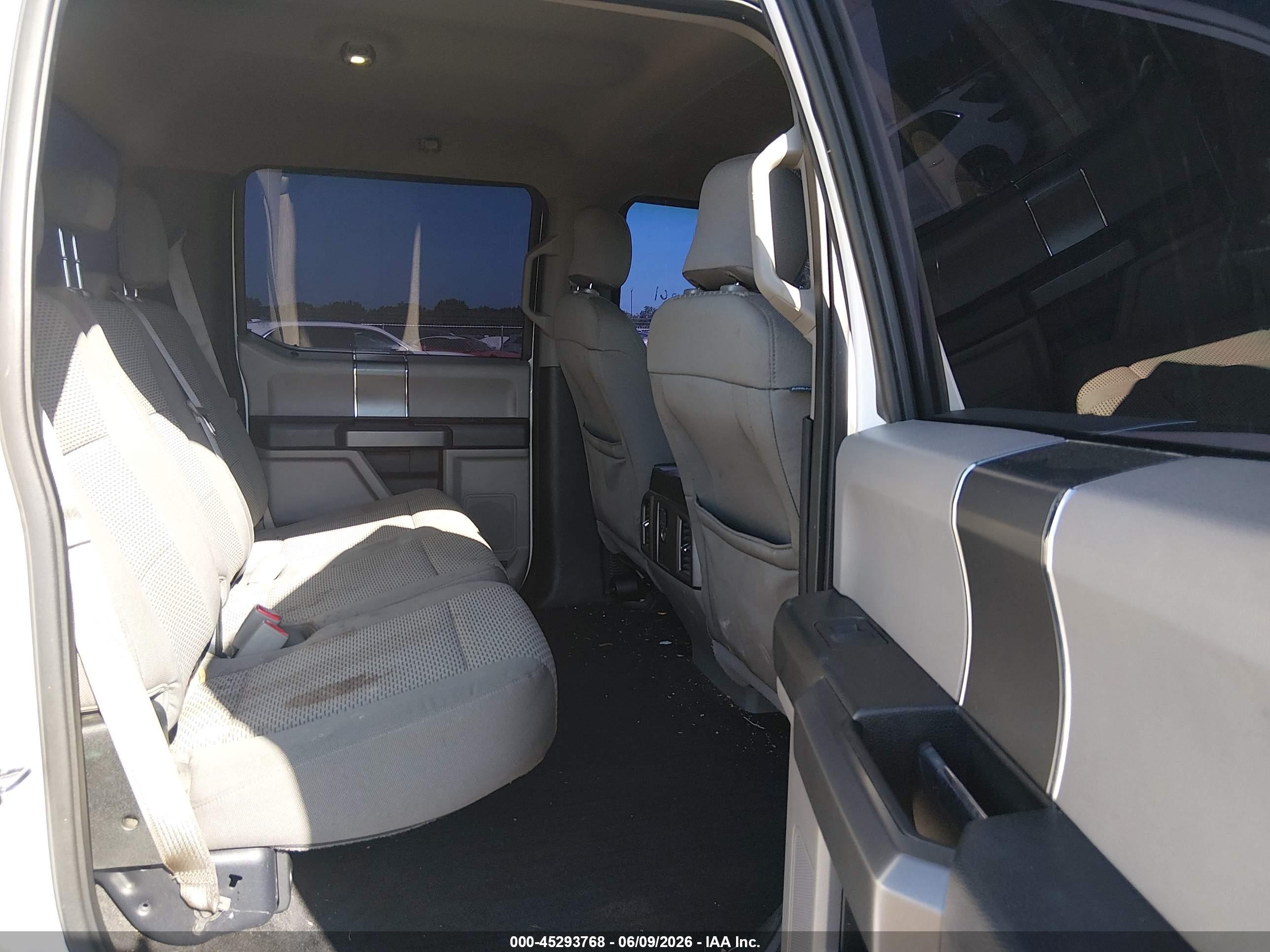 2015 Ford F-150 Xlt Белый vin: 1FTEW1CP9FKE97503