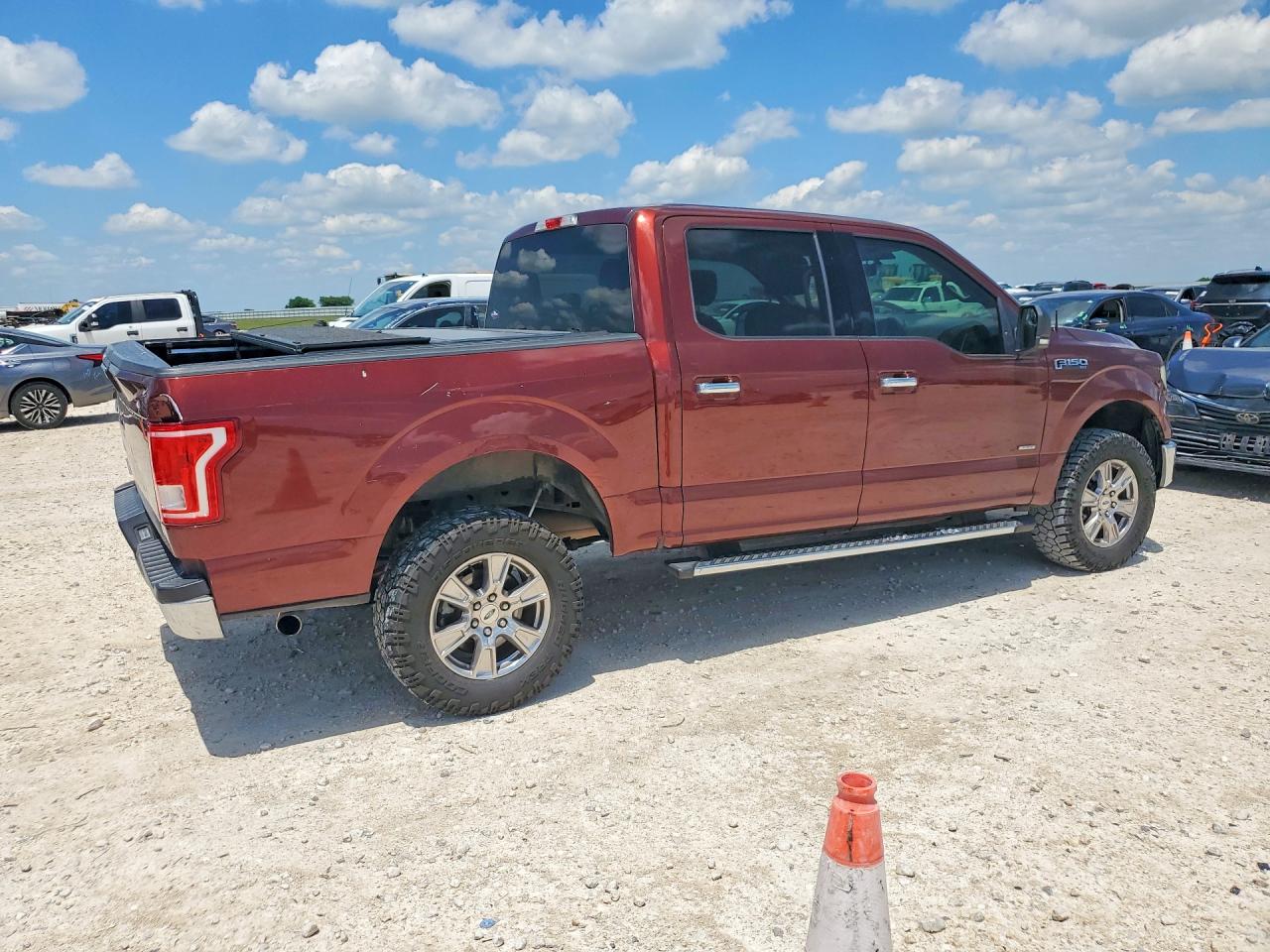 2015 Ford F150 Supercrew Burgundy vin: 1FTEW1CP9FKF02036