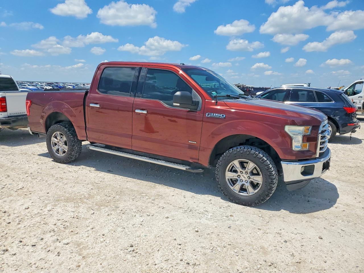 2015 Ford F150 Supercrew Burgundy vin: 1FTEW1CP9FKF02036