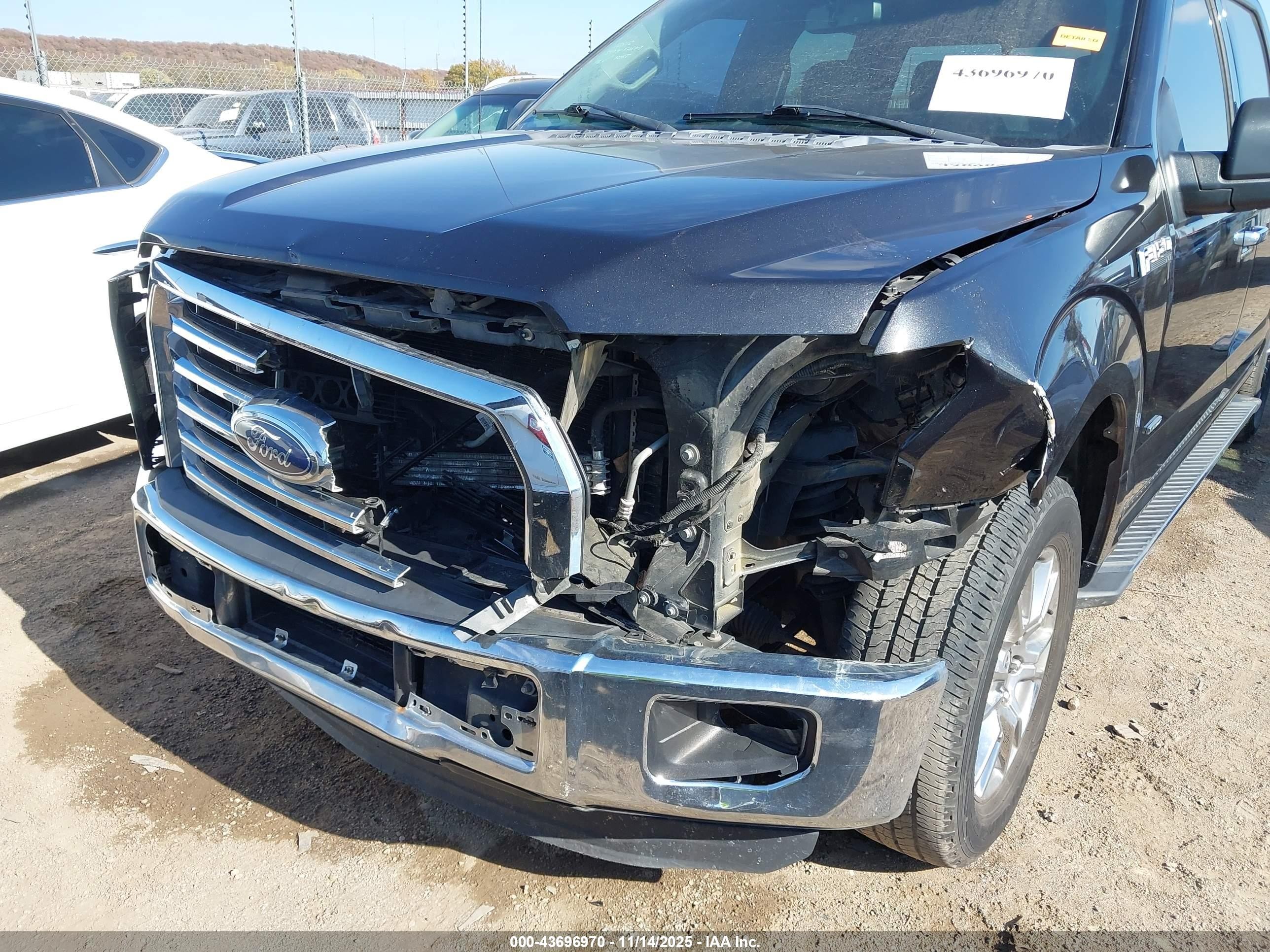 2015 Ford F-150 Xlt Черный vin: 1FTEW1CP9FKF16132