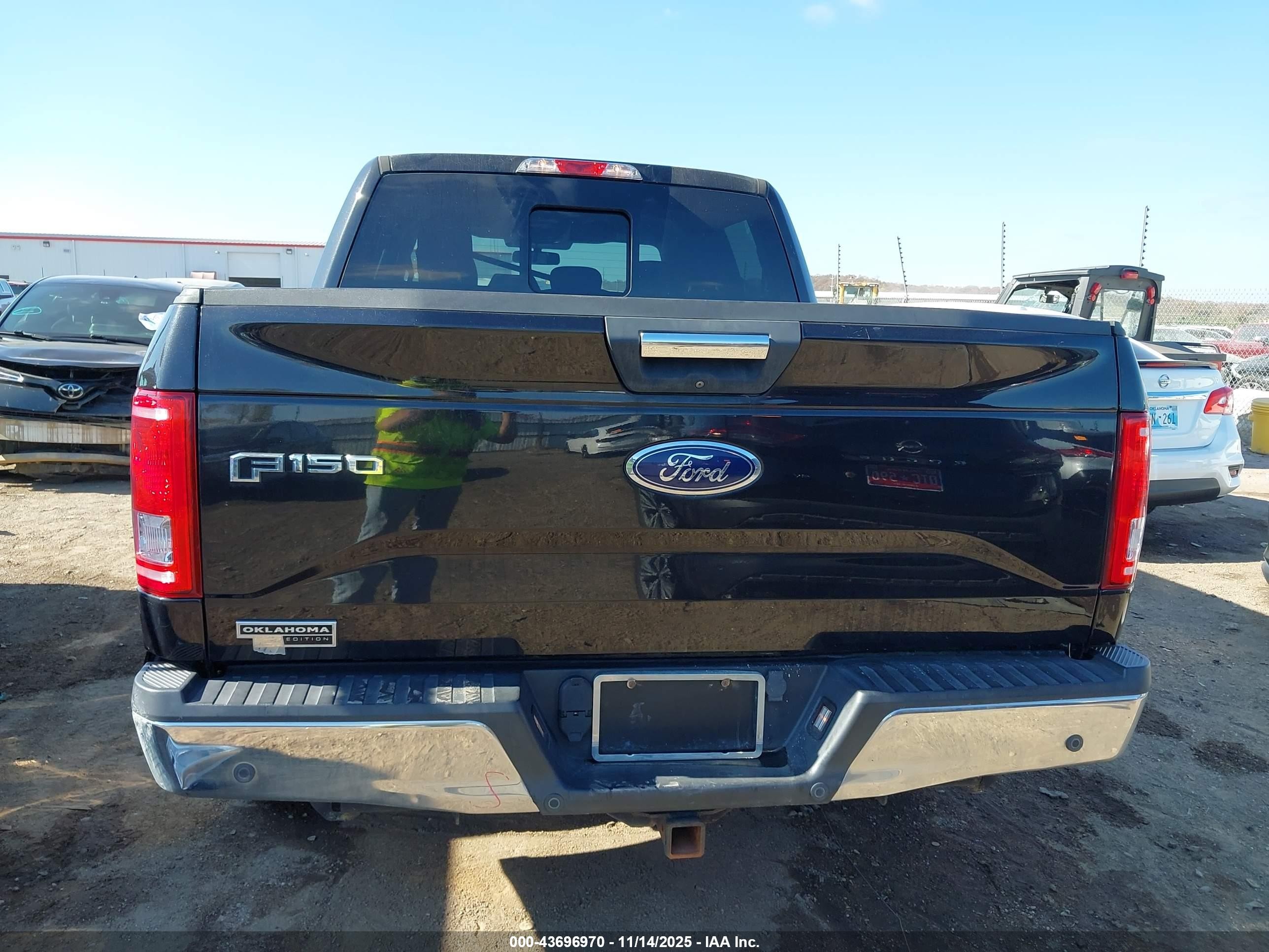 2015 Ford F-150 Xlt Черный vin: 1FTEW1CP9FKF16132