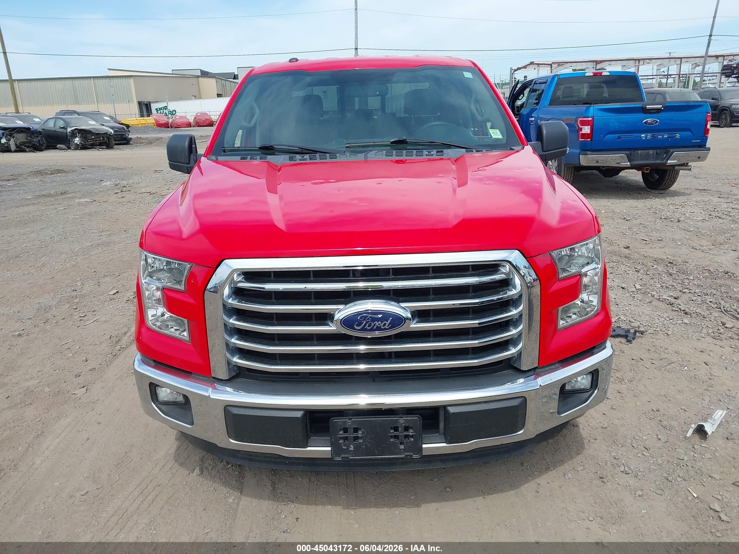 2015 Ford F-150 Xlt Red vin: 1FTEW1CP9FKF17524